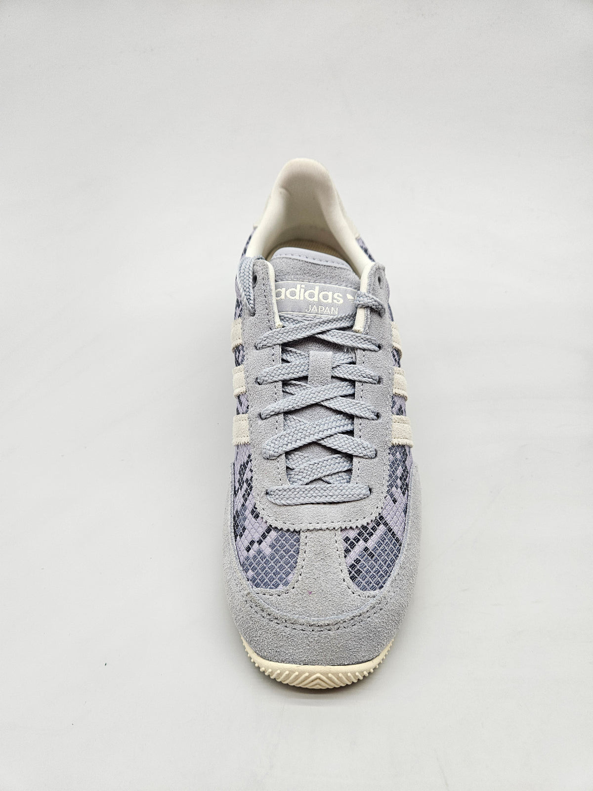 ADIDAS NOVI ORIGINAL PATIKI BR 39