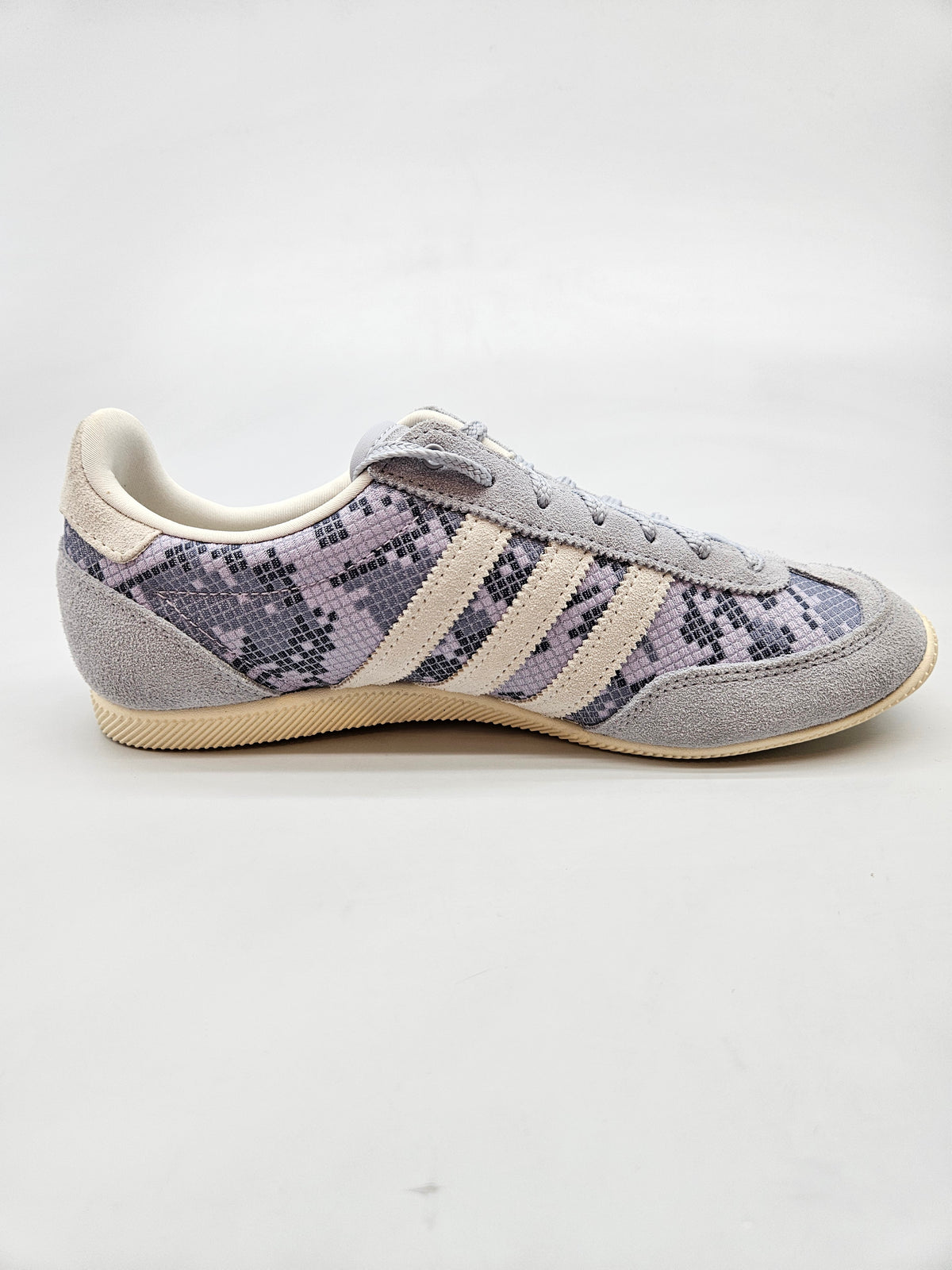 ADIDAS NOVI ORIGINAL PATIKI BR 39