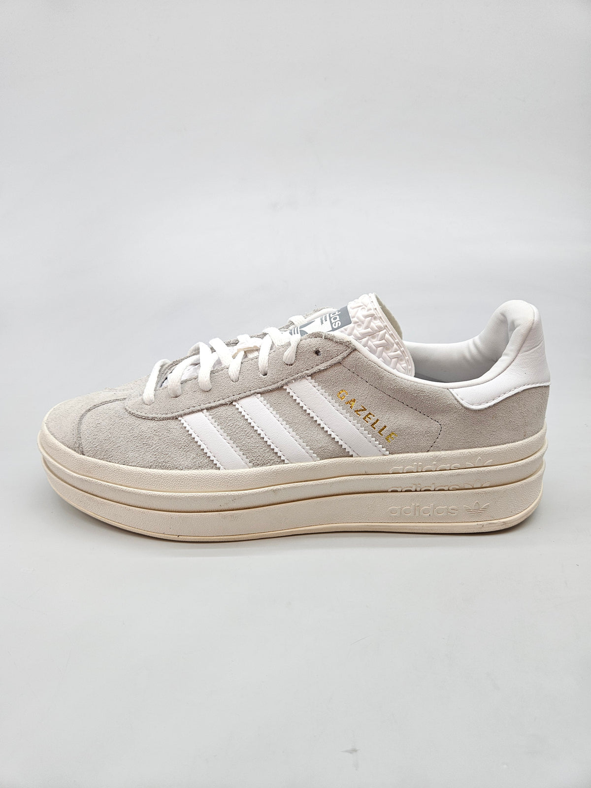 ADIDAS NOVI ORIGINAL PATIKI BR 44