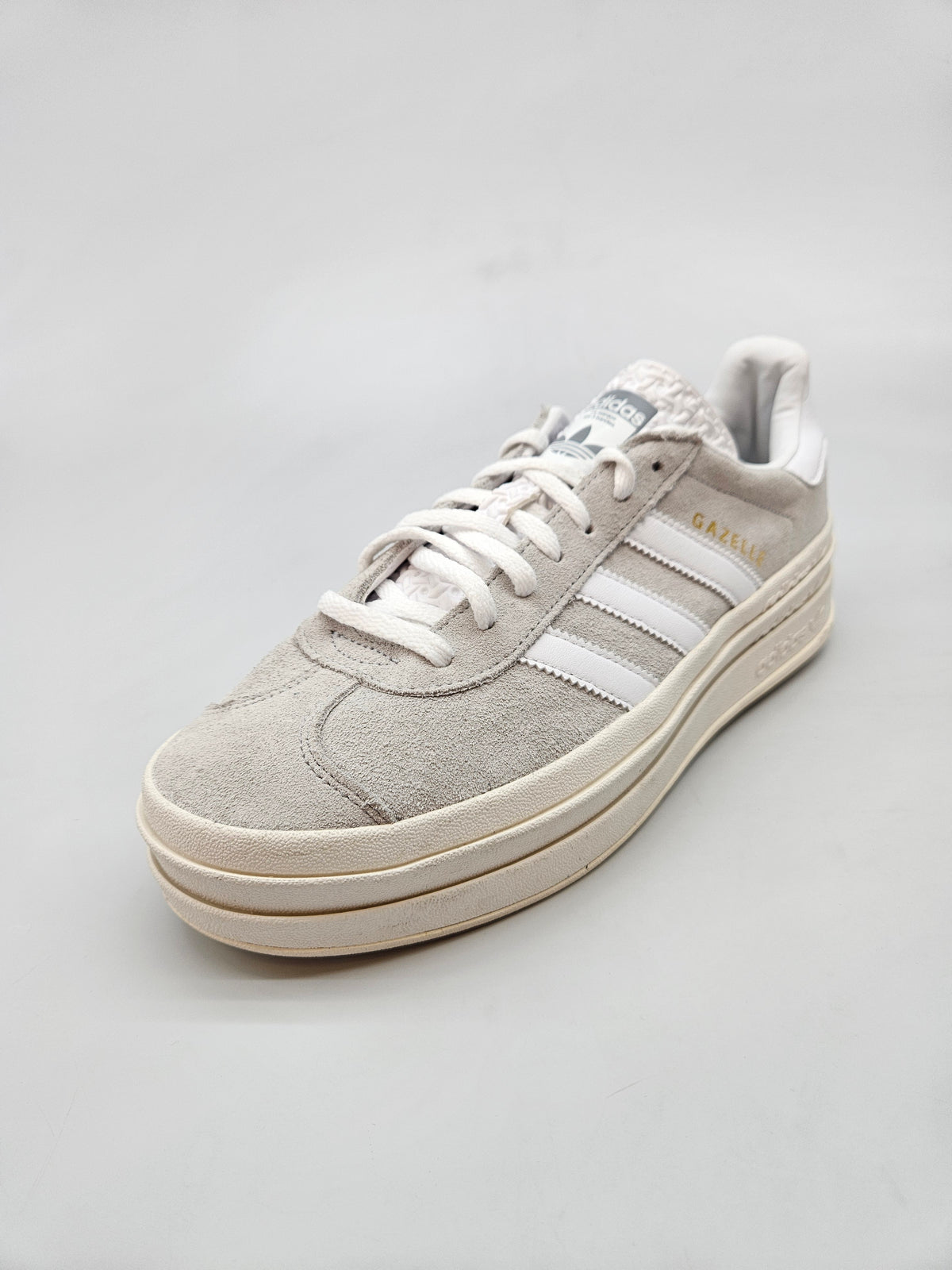 ADIDAS NOVI ORIGINAL PATIKI BR 44
