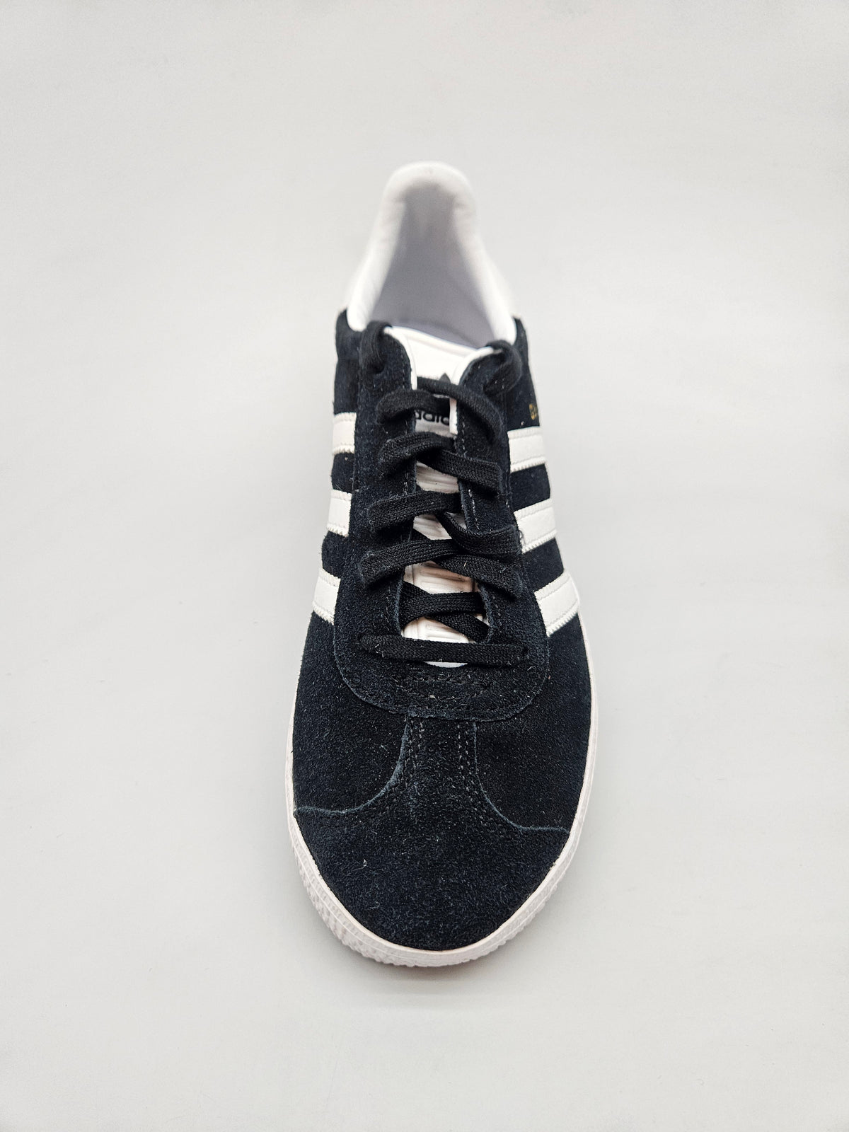 ADIDAS GAZZELE NOVI ORIGINAL PATIKI BR 38.5