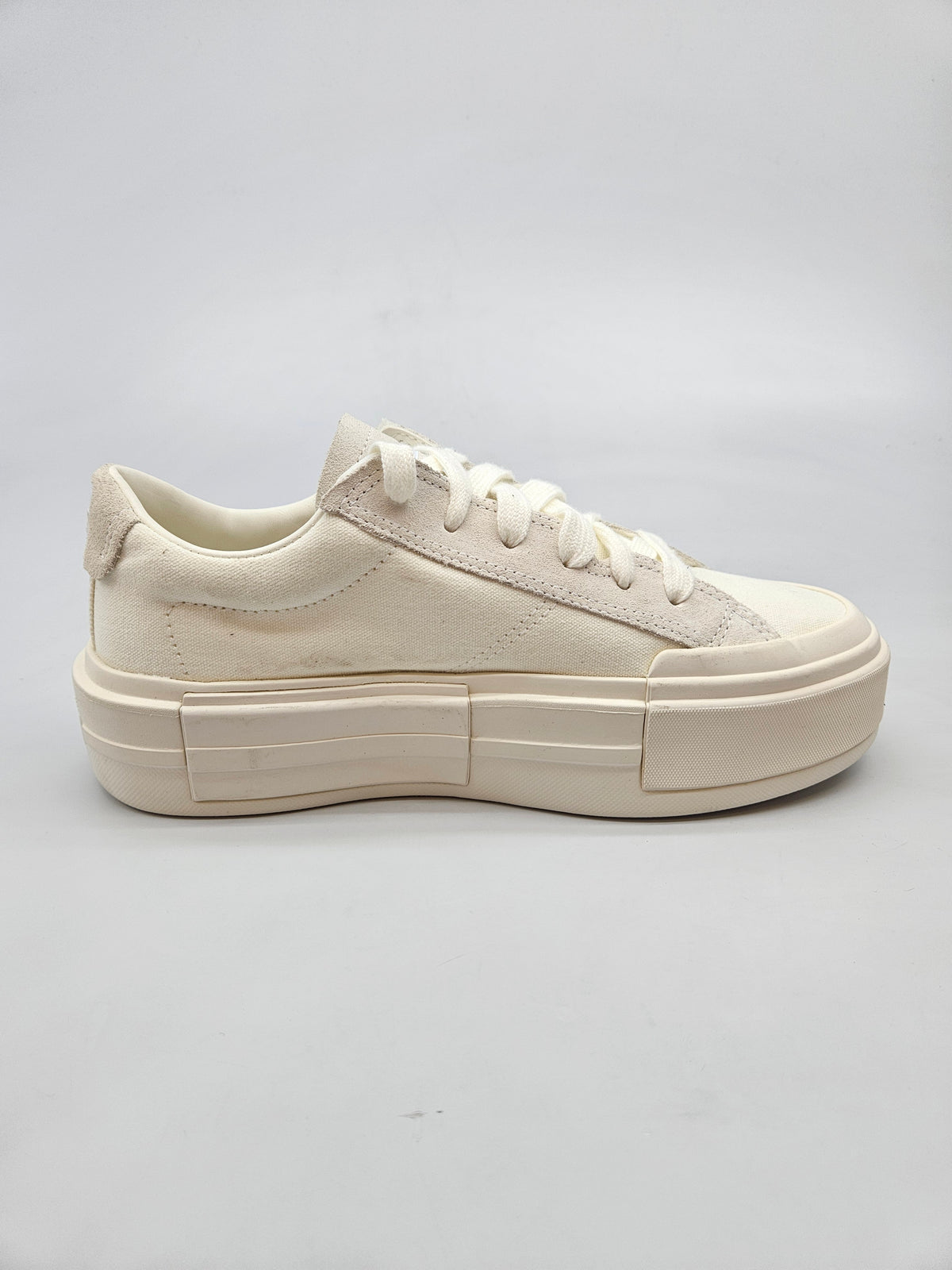 CONVERSE NOVI ORIGINAL PATIKI BR 40.5