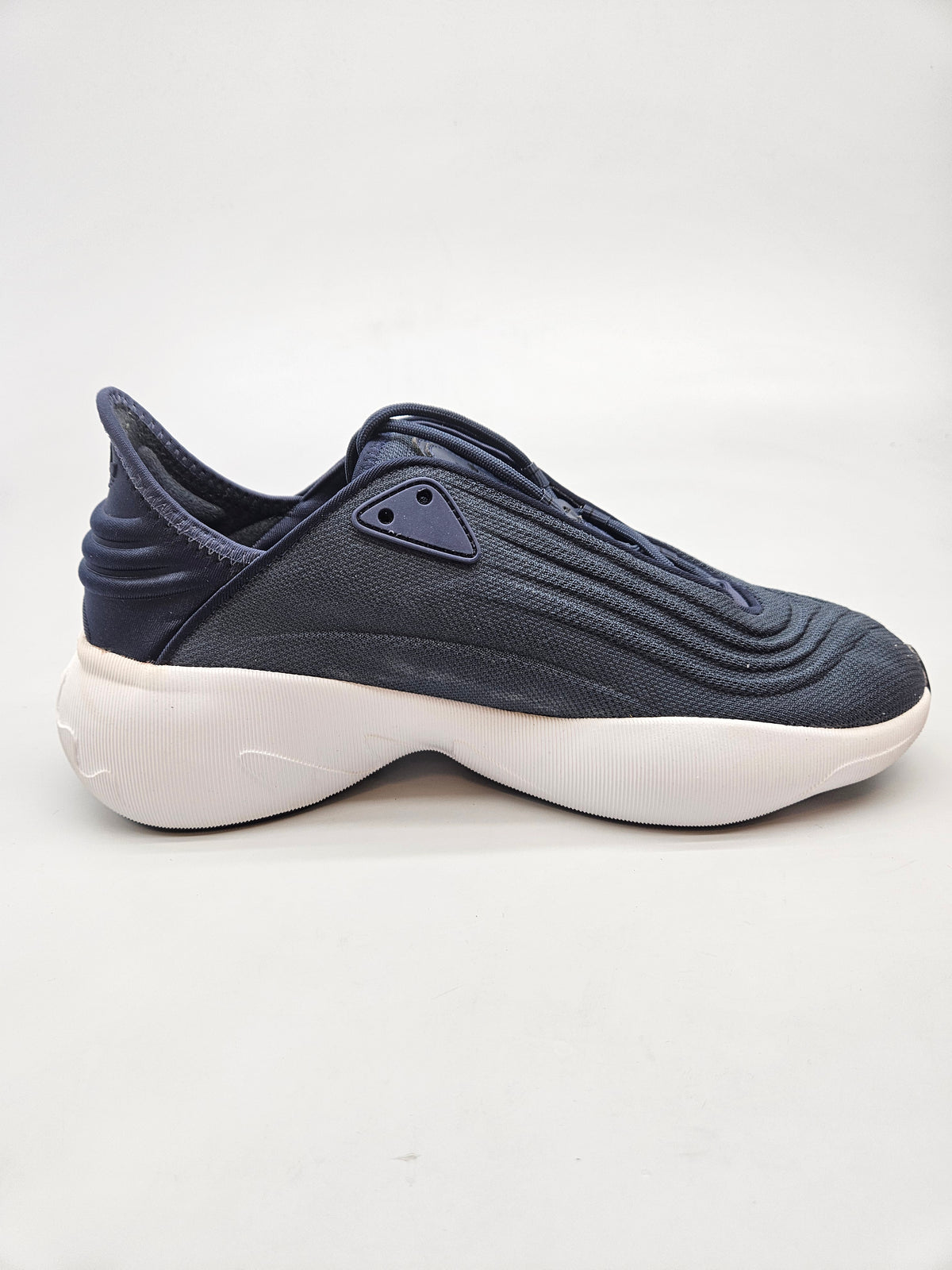 ADIDAS NOVI ORIGINAL PATIKI BR 44