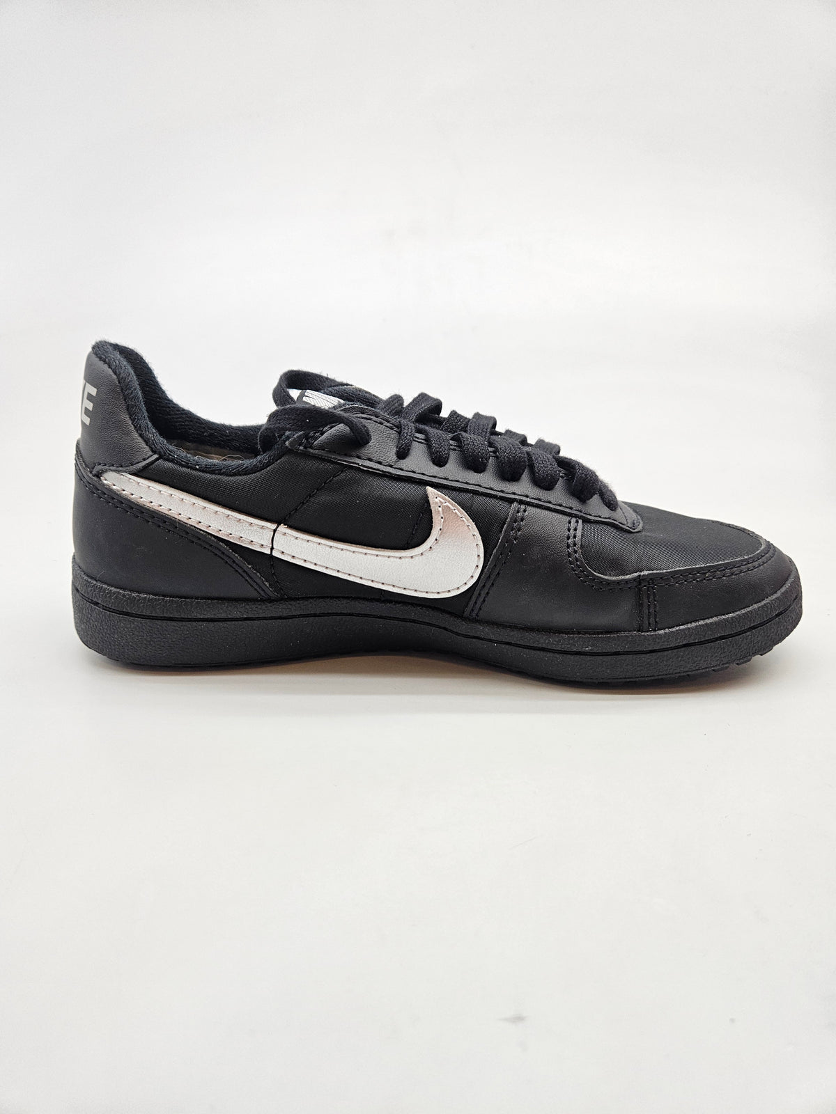 NIKE NOVI ORIGINAL PATIKI BR 36