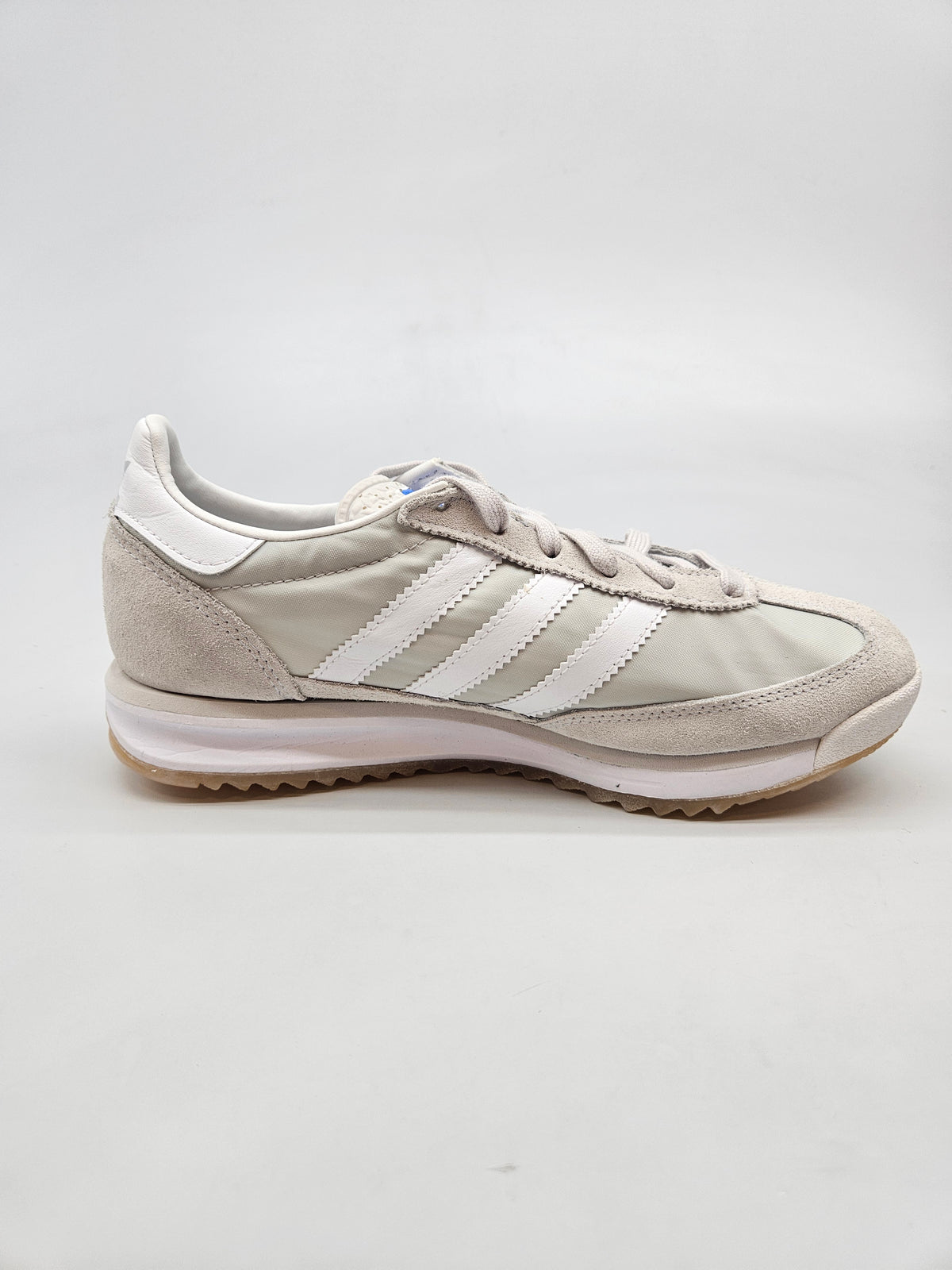 ADIDAS NOVI ORIGINAL PATIKI BR 39