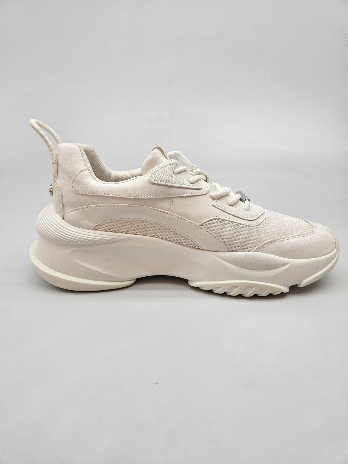 STEVE MADDEN NOVI ORIGINAL PATIKI BR 42