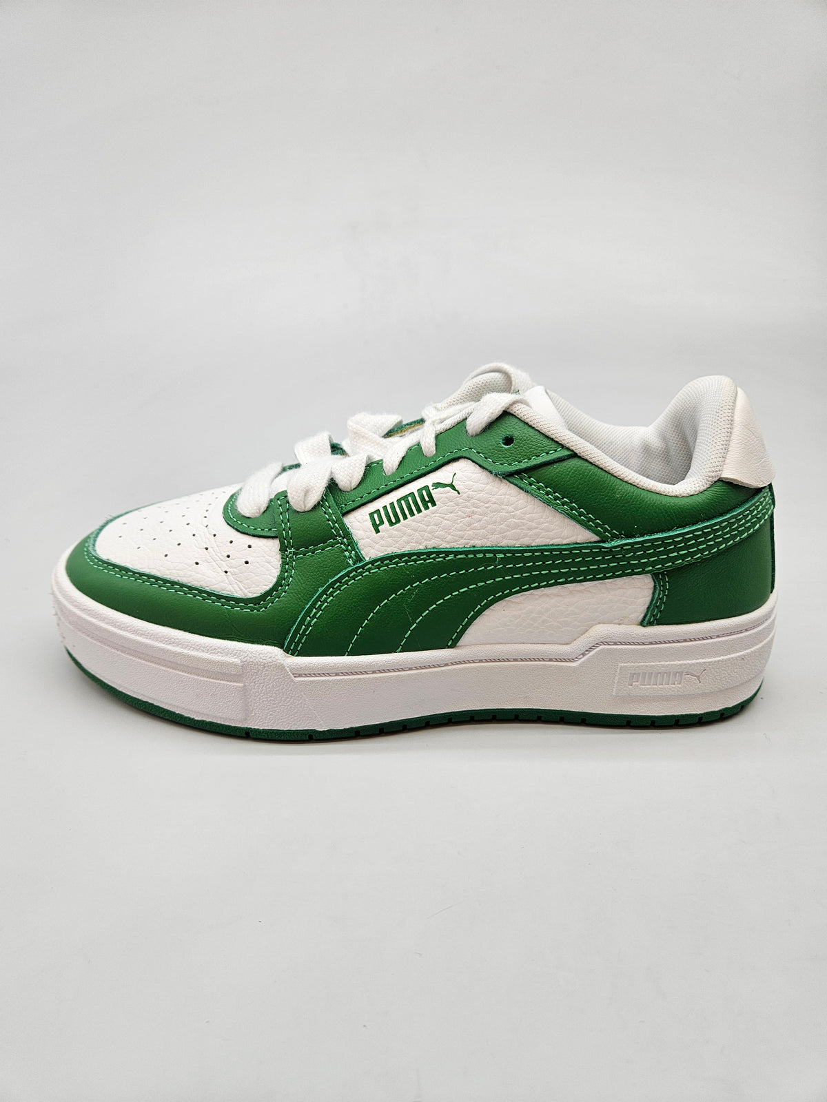 PUMA NOVI ORIGINAL PATIKI BR 37.5