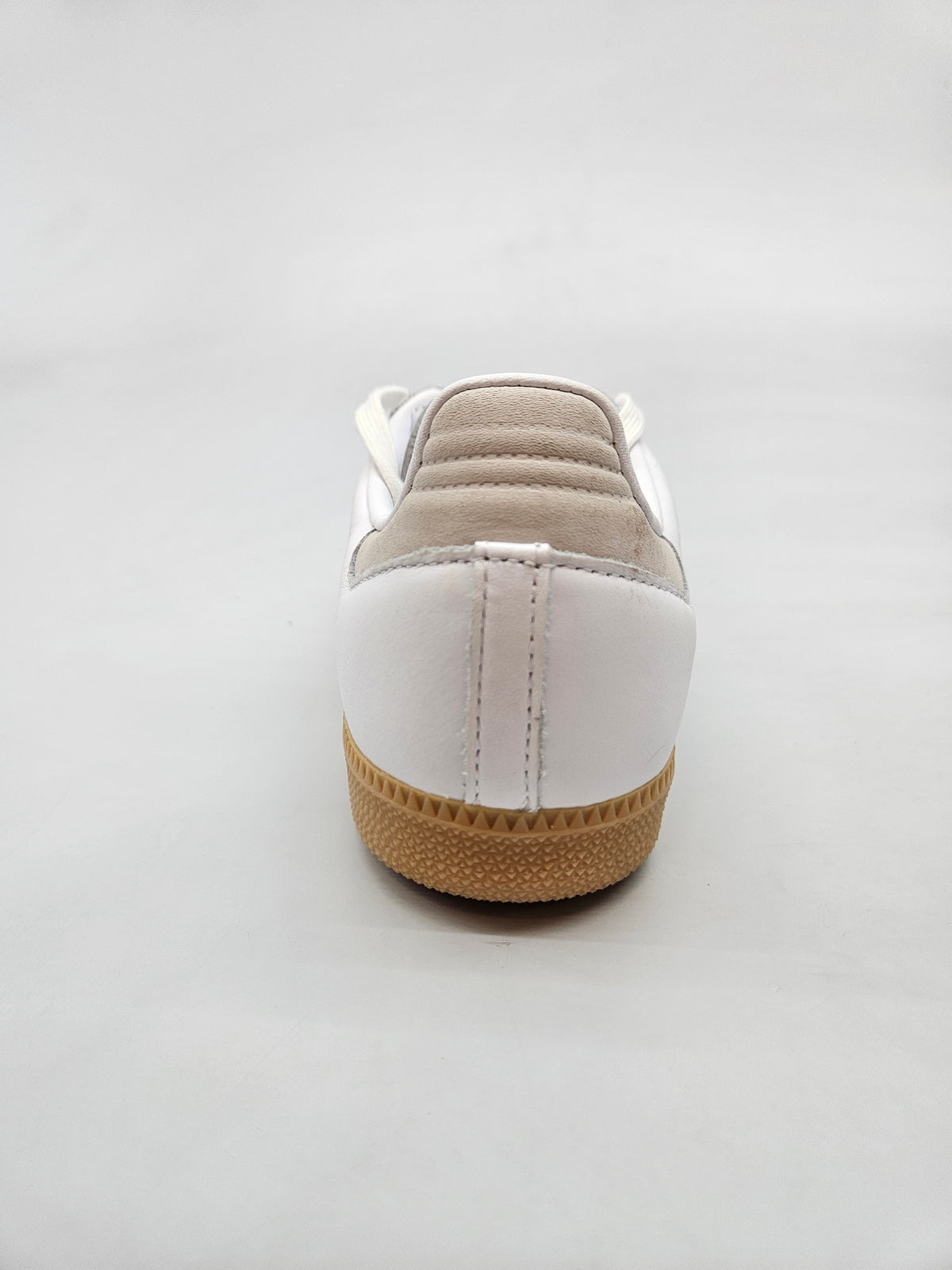ADIDAS GAZZELE NOVI ORIGINAL PATIKI BR 41