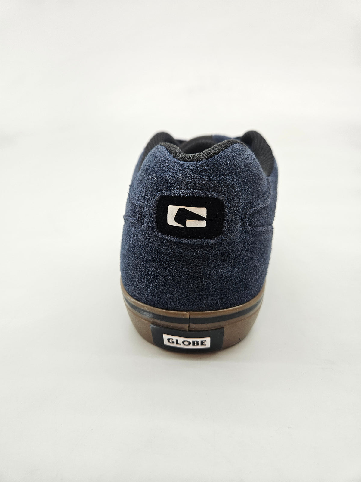 GLOBE NOVI ORIGINAL PATIKI BR 40.5