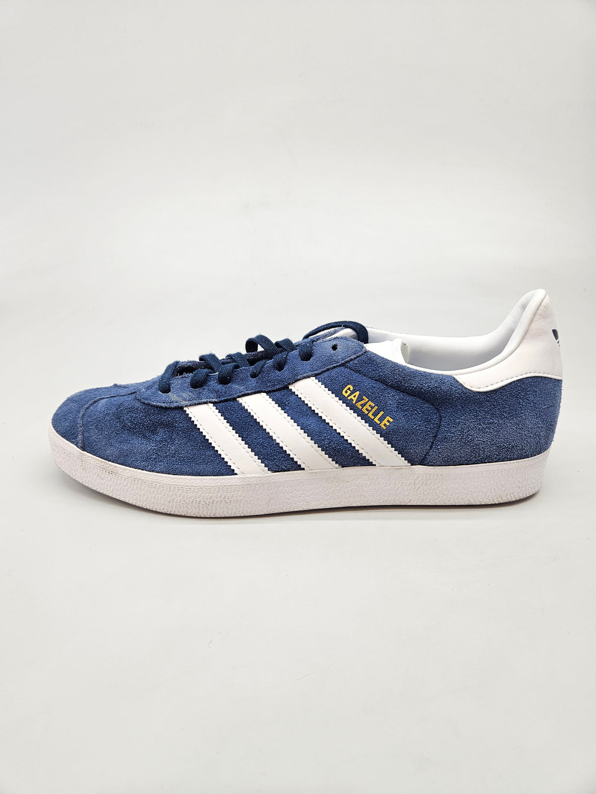 ADIDAS GAZZELE NOVI ORIGINAL PATIKI BR 42.5