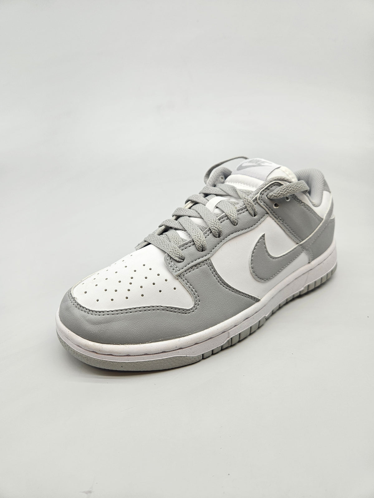 NIKE NOVI ORIGINAL PATIKI BR 39