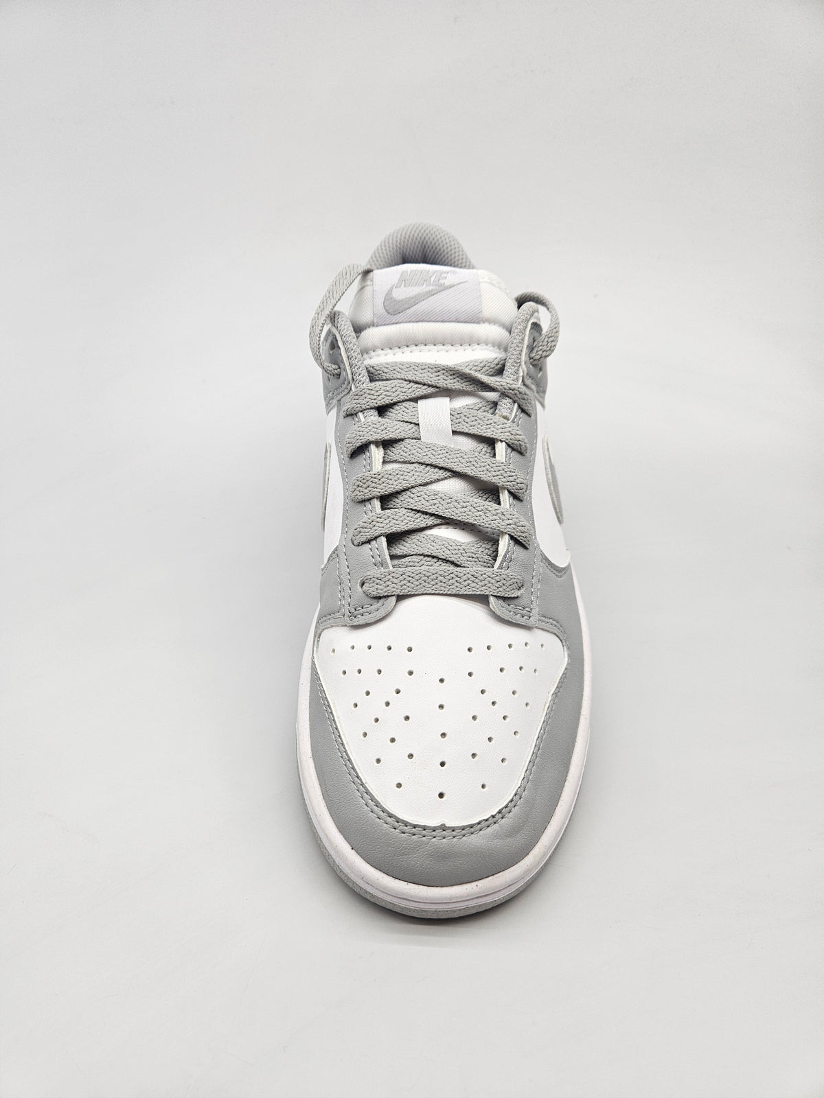 NIKE NOVI ORIGINAL PATIKI BR 39