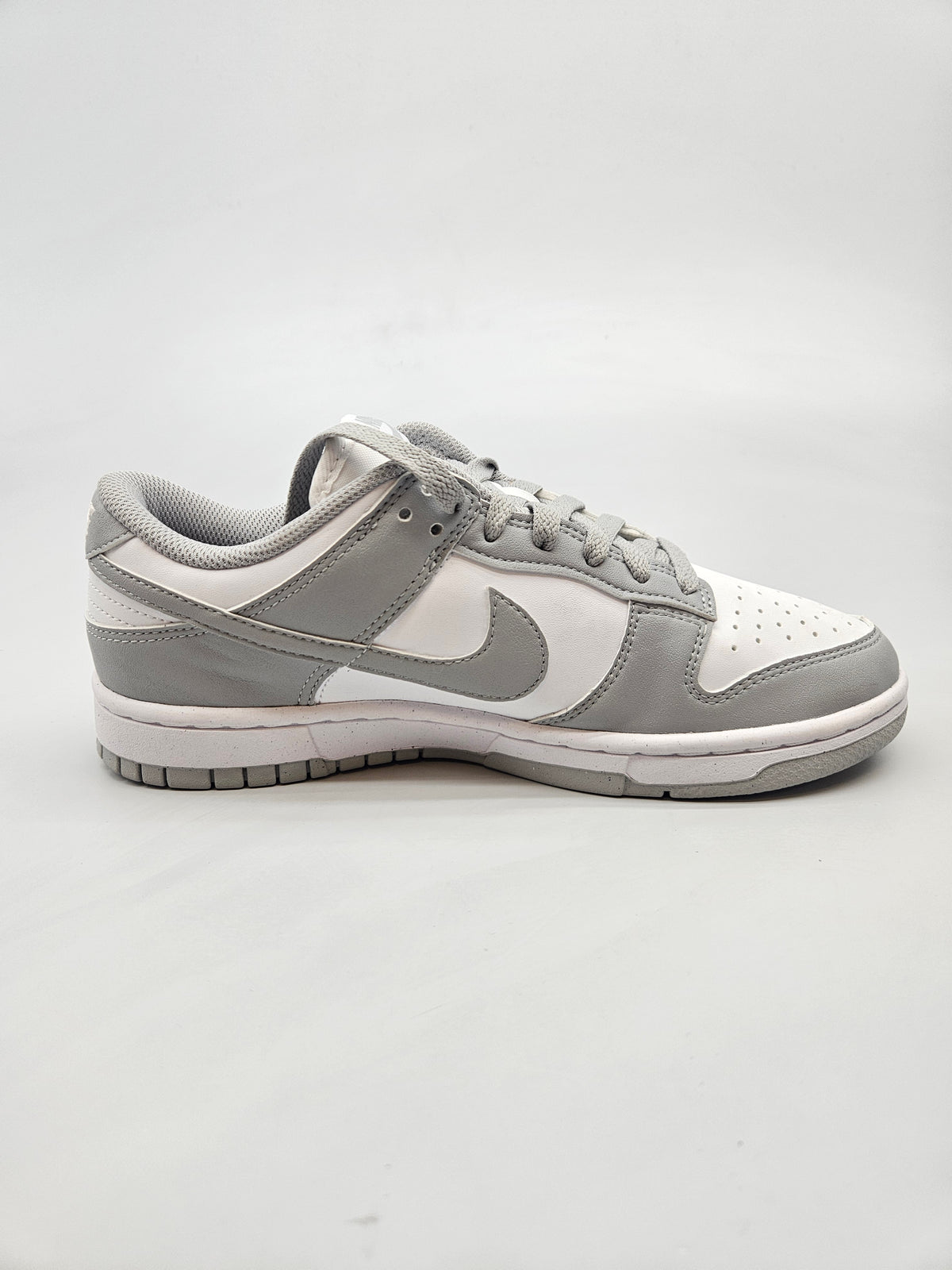 NIKE NOVI ORIGINAL PATIKI BR 39