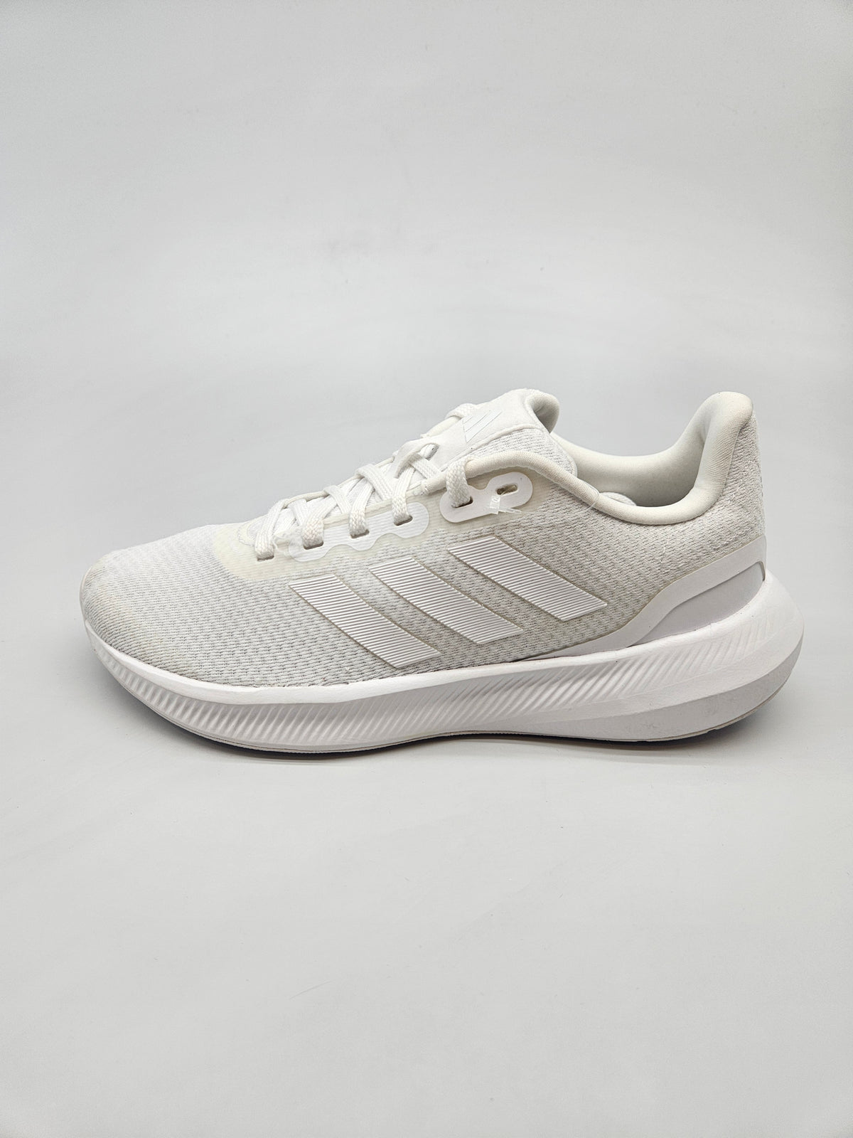 ADIDAS NOVI ORIGINAL PATIKI BR 38