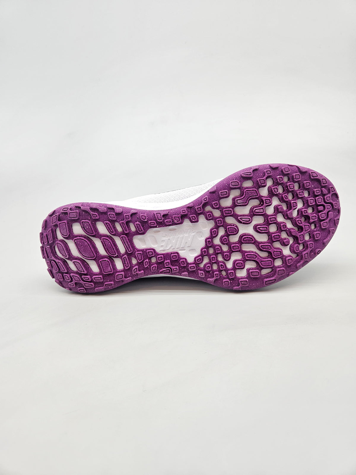 NIKE NOVI ORIGINAL PATIKI BR 36