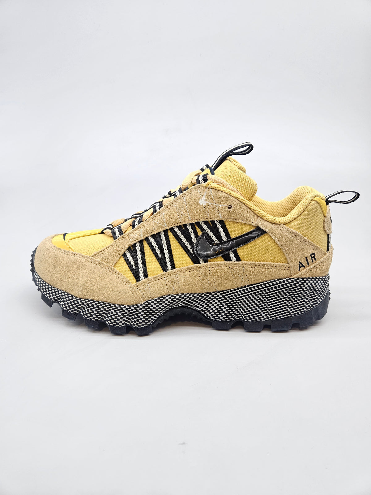 NIKE NOVI ORIGINAL PATIKI BR 40.5