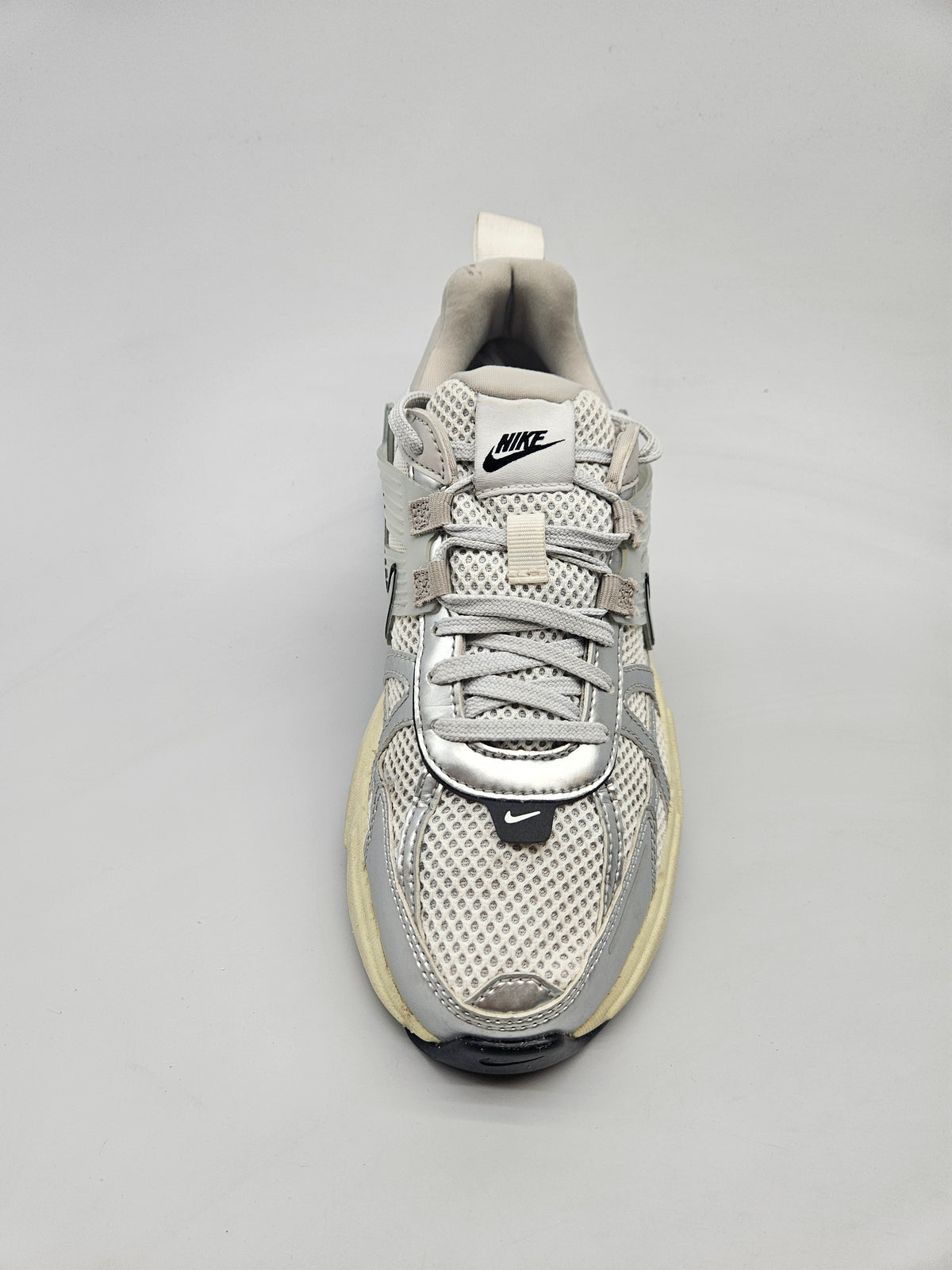 NIKE NOVI ORIGINAL PATIKI BR 38