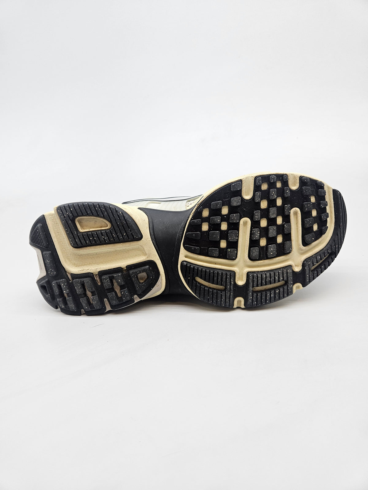 NIKE NOVI ORIGINAL PATIKI BR 38