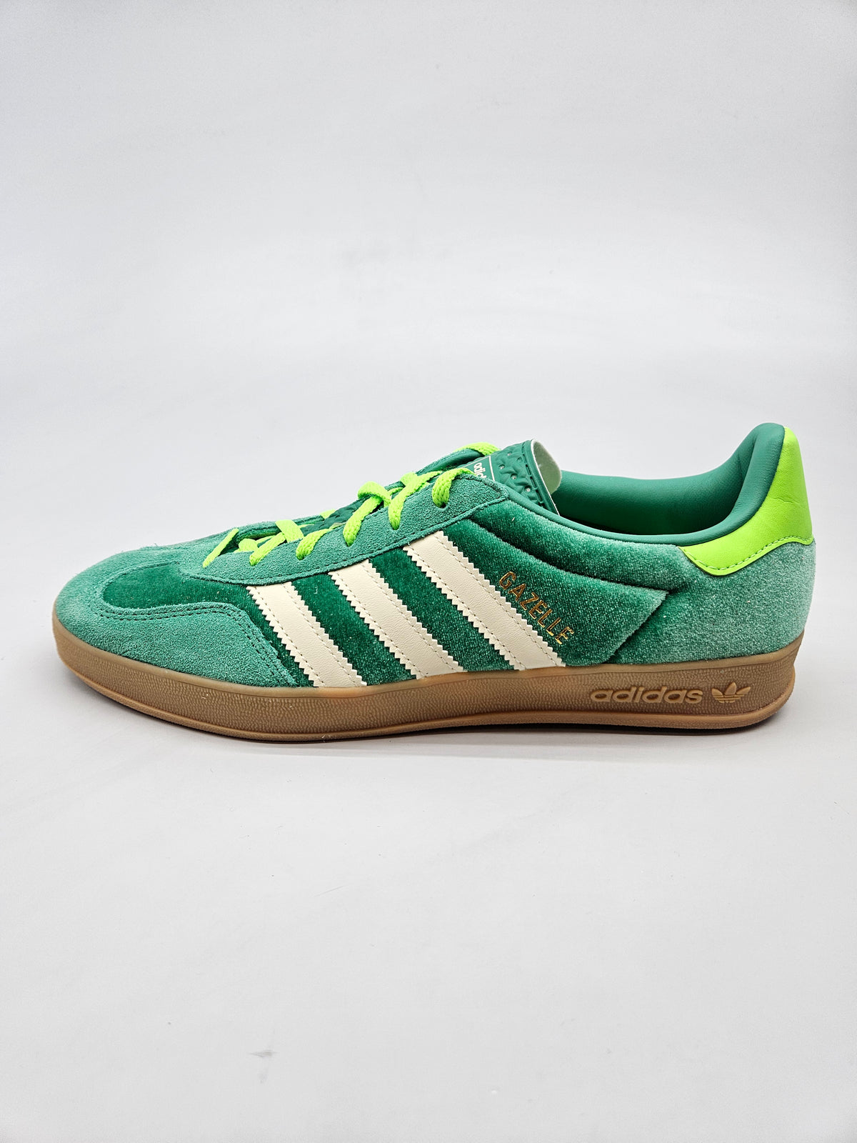 ADIDAS NOVI ORIGINAL PATIKI BR 41
