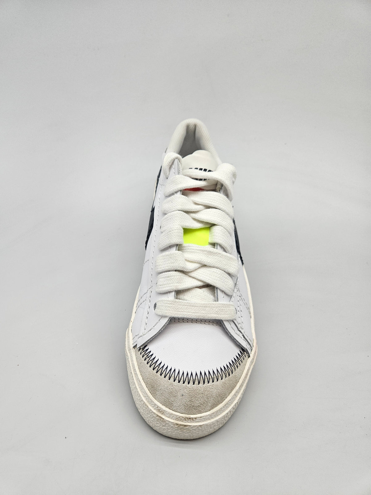 NIKE NOVI ORIGINAL PATIKI BR 40