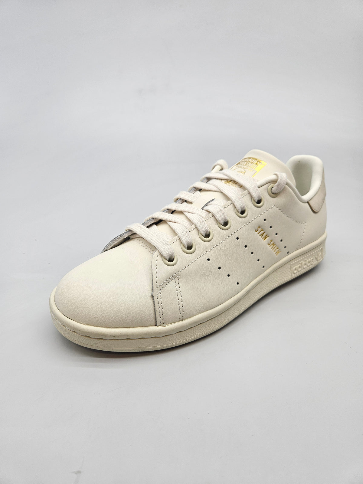 ADIDAS NOVI ORIGINAL PATIKI BR 38