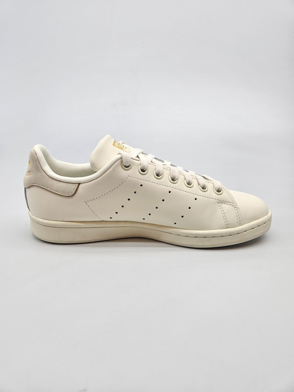 ADIDAS NOVI ORIGINAL PATIKI BR 38