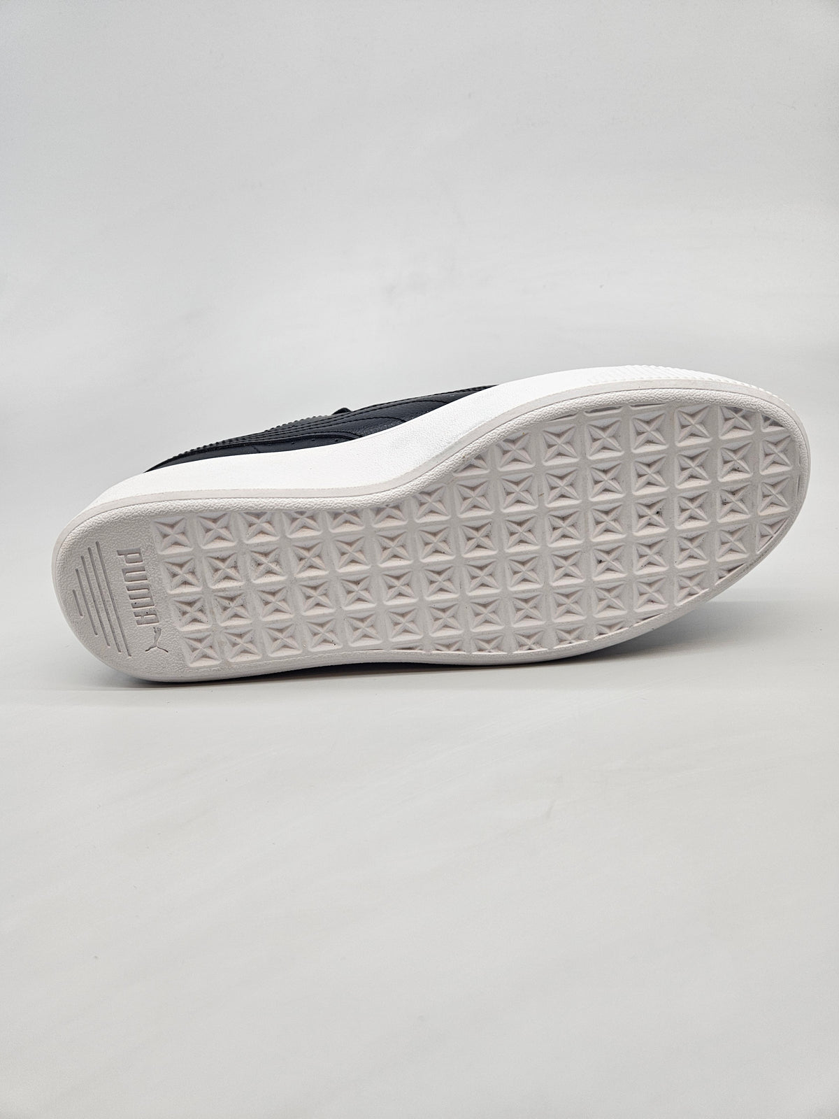 PUMA NOVI ORIGINAL PATIKI BR 39