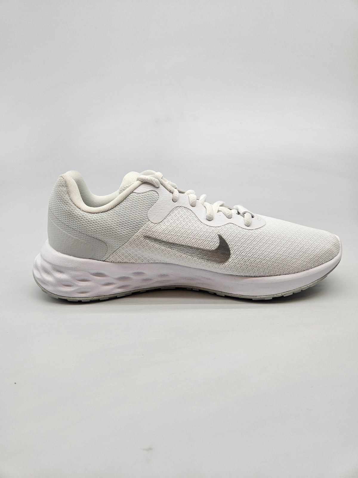 NIKE NOVI ORIGINAL PATIKI BR 36