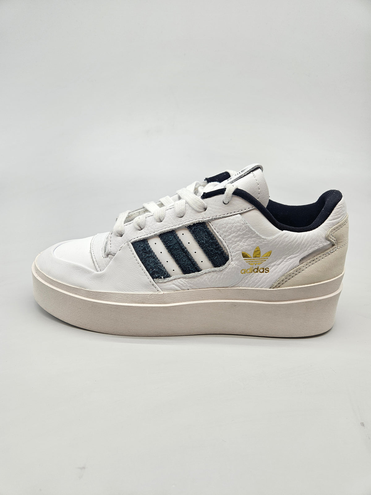 ADIDAS NOVI ORIGINAL PATIKI BR 41