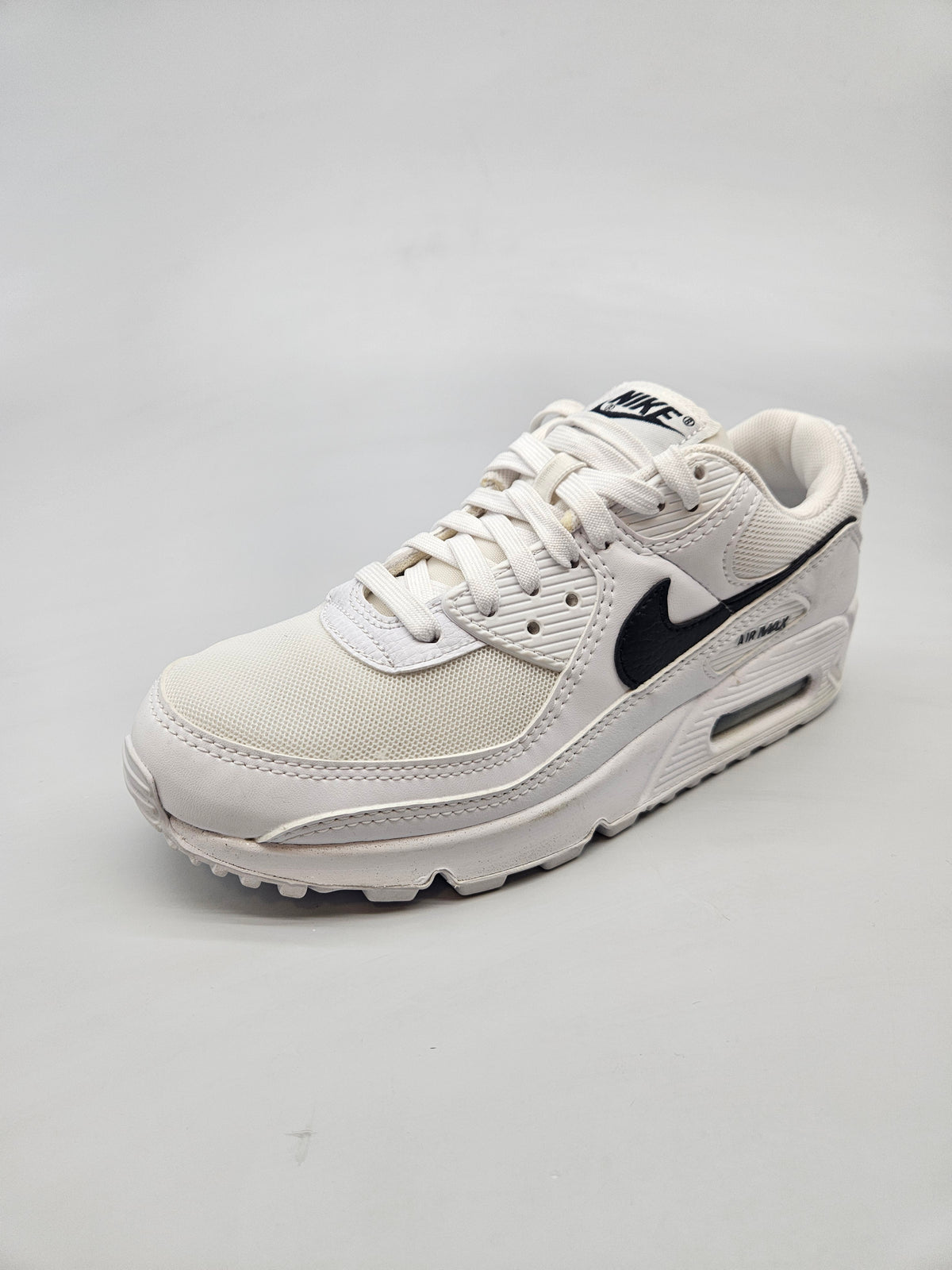 NIKE AIRMAX NOVI PATIKI BR 37.5