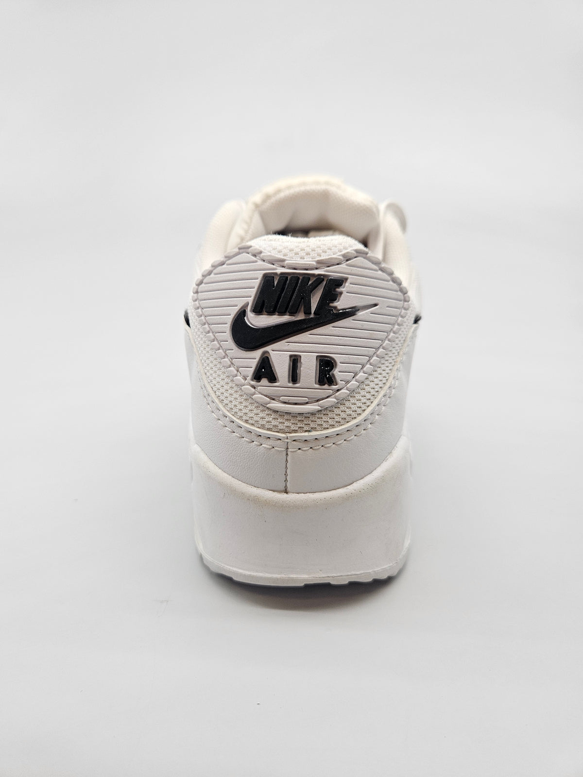 NIKE AIRMAX NOVI PATIKI BR 37.5