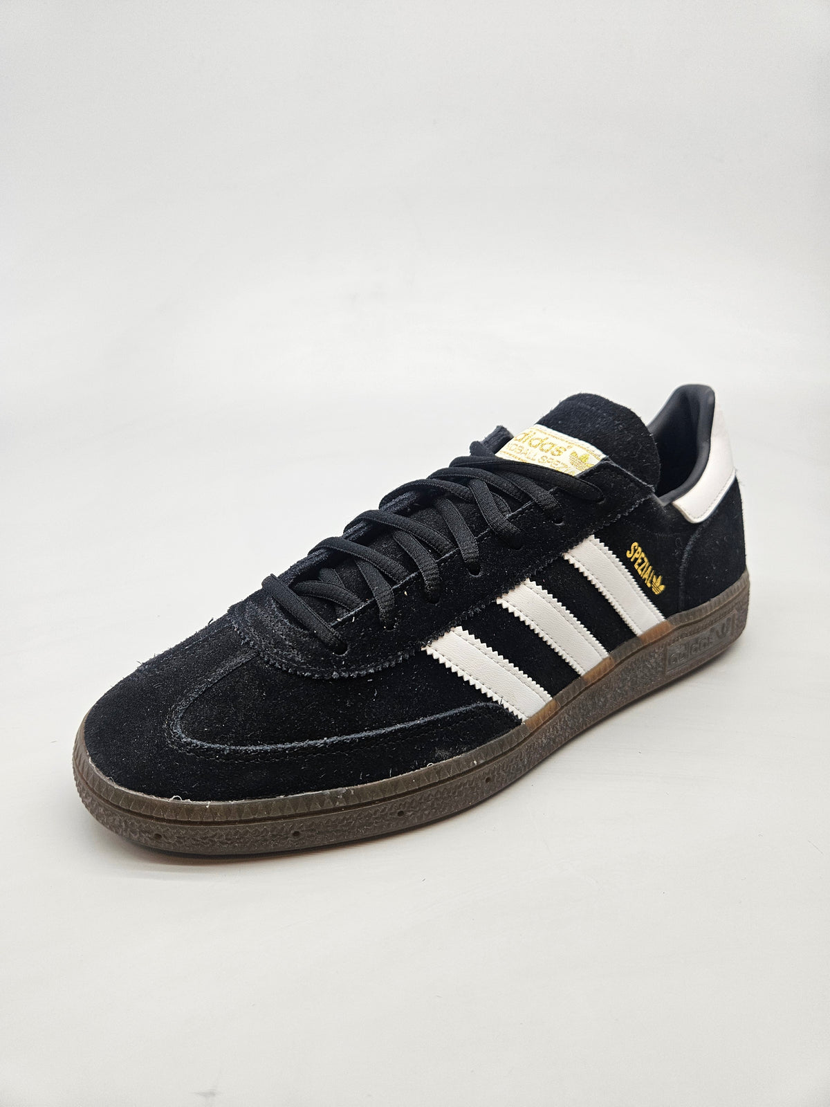 ADIDAS NOVI ORIGINAL PATIKI BR 44