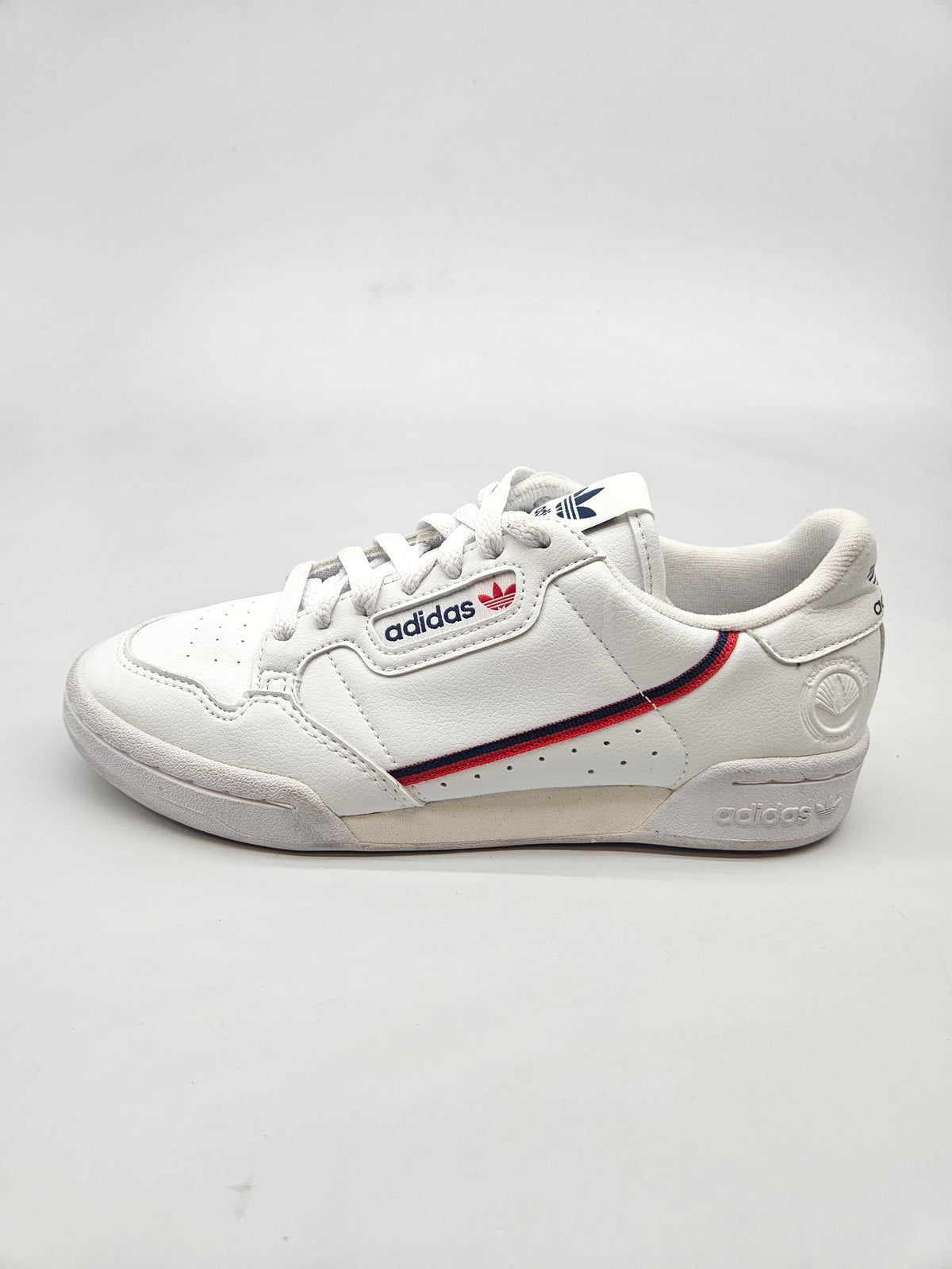 ADIDAS NOVI ORIGINAL PATIKI BR 38