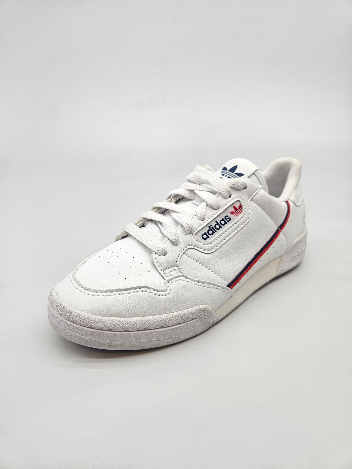 ADIDAS NOVI ORIGINAL PATIKI BR 38