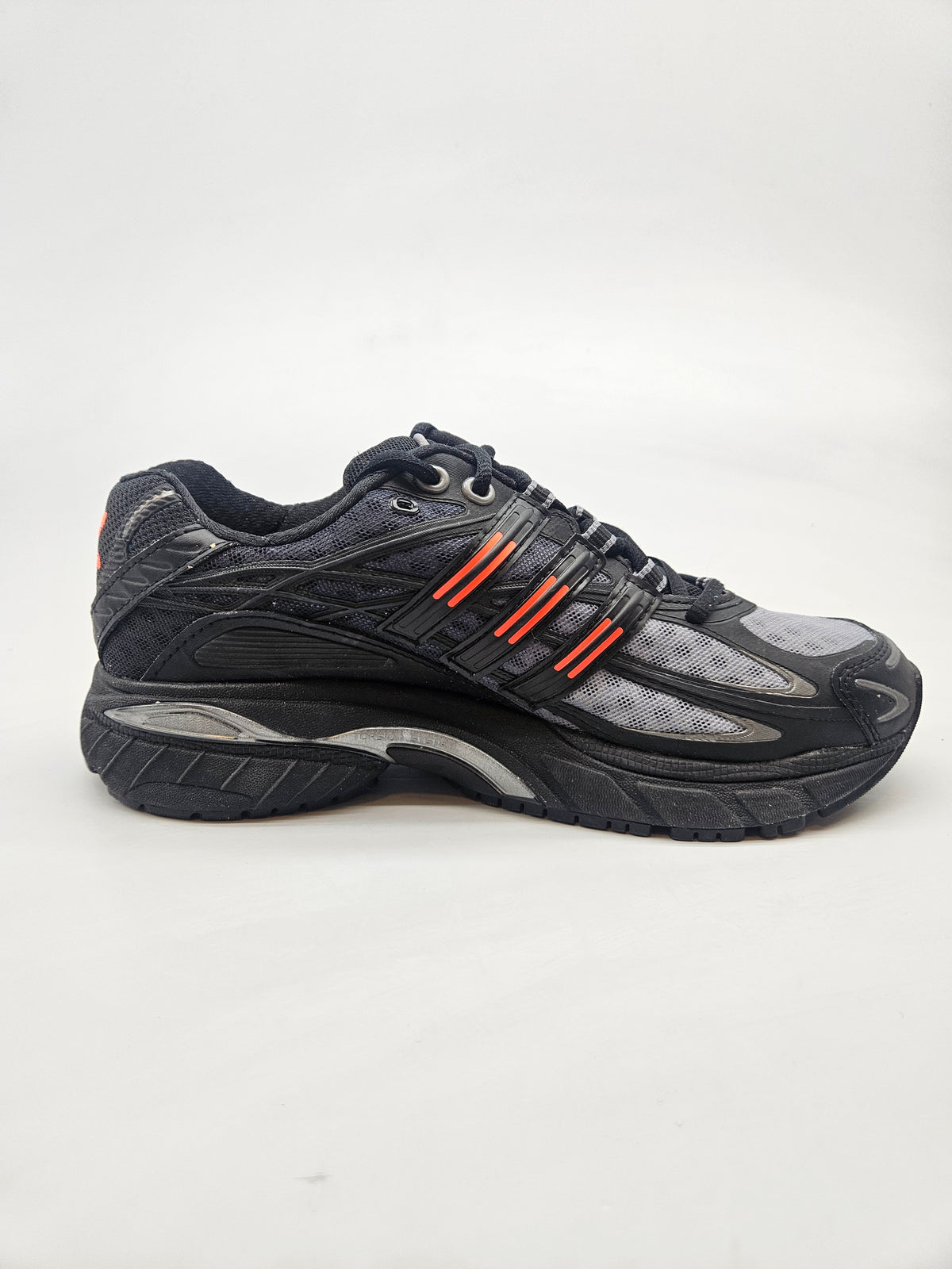 ADIDAS NOVI ORIGINAL PATIKI BR 37