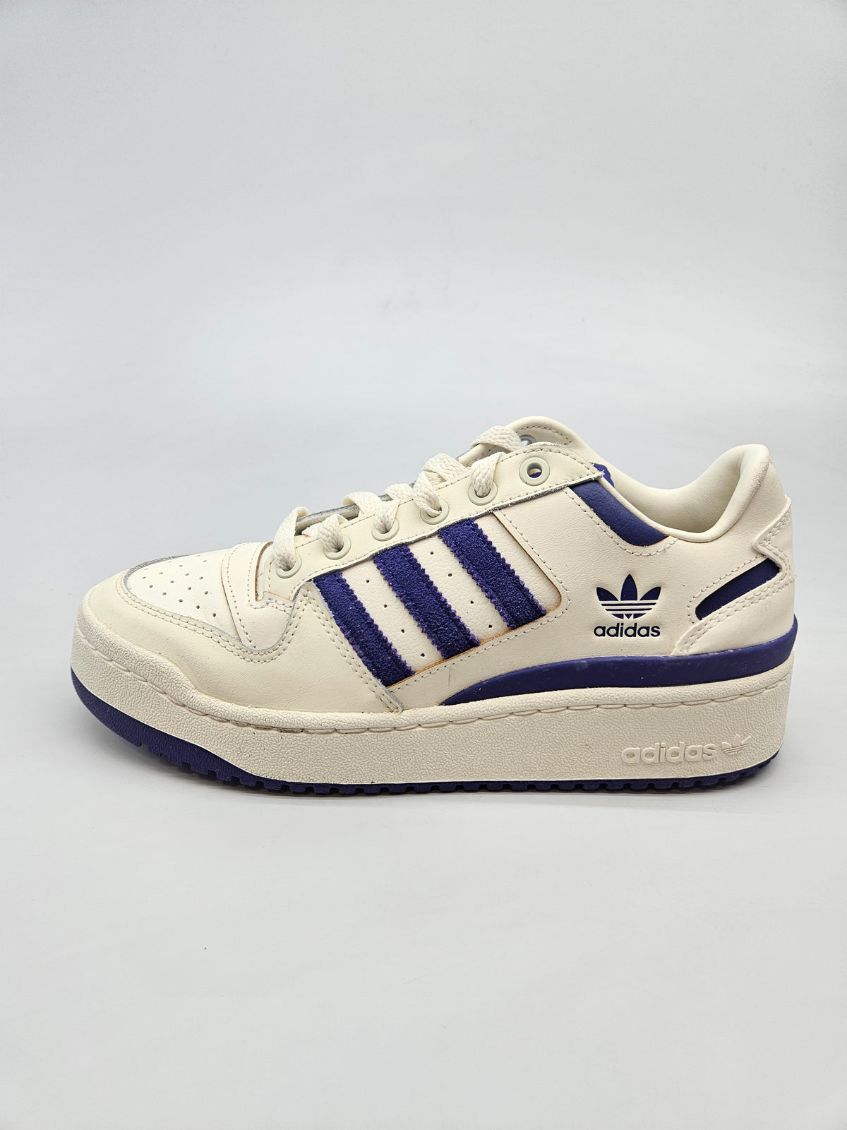 ADIDAS NOVI ORIGINAL PATIKI BR 39