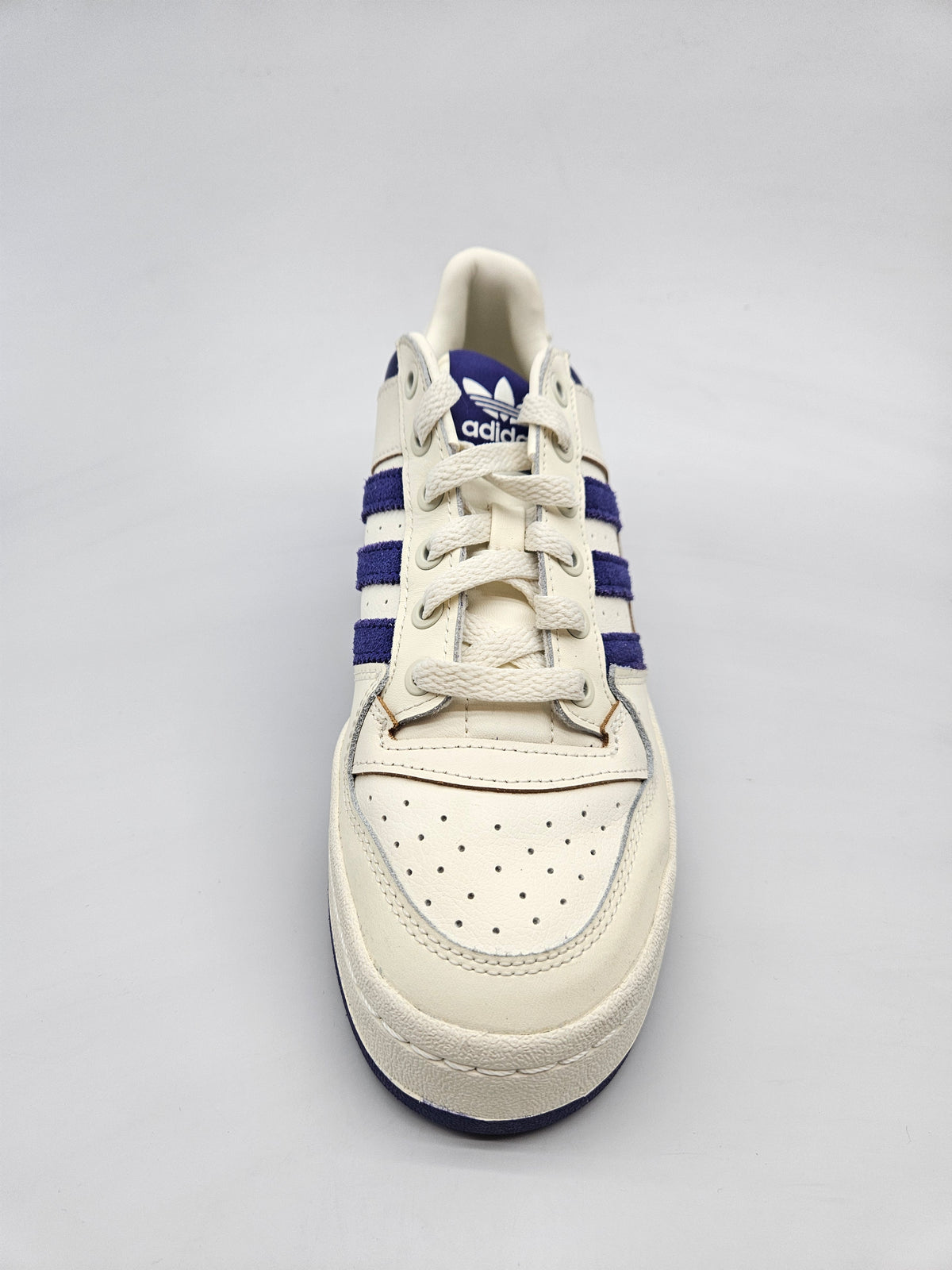 ADIDAS NOVI ORIGINAL PATIKI BR 39