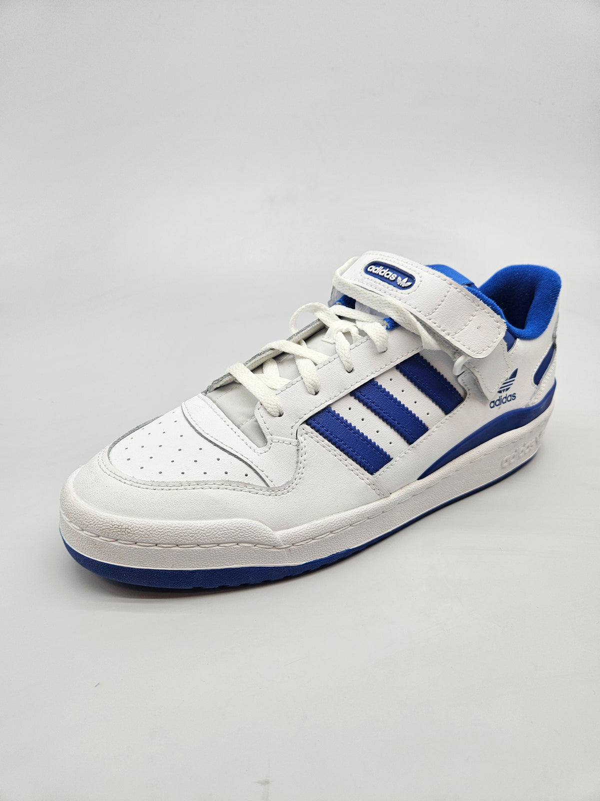 ADIDAS NOVI ORIGINAL PATIKI BR 45