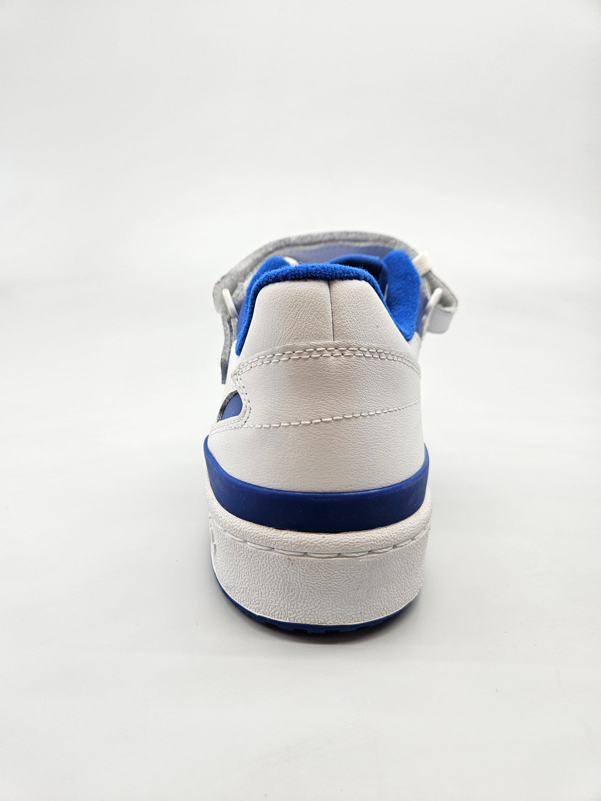 ADIDAS NOVI ORIGINAL PATIKI BR 45