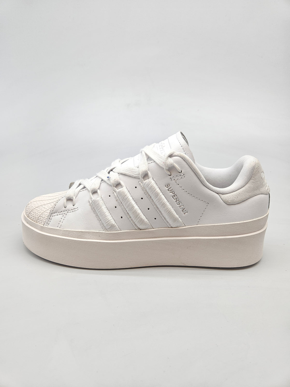 ADIDAS NOVI ORIGINAL PATIKI BR 37