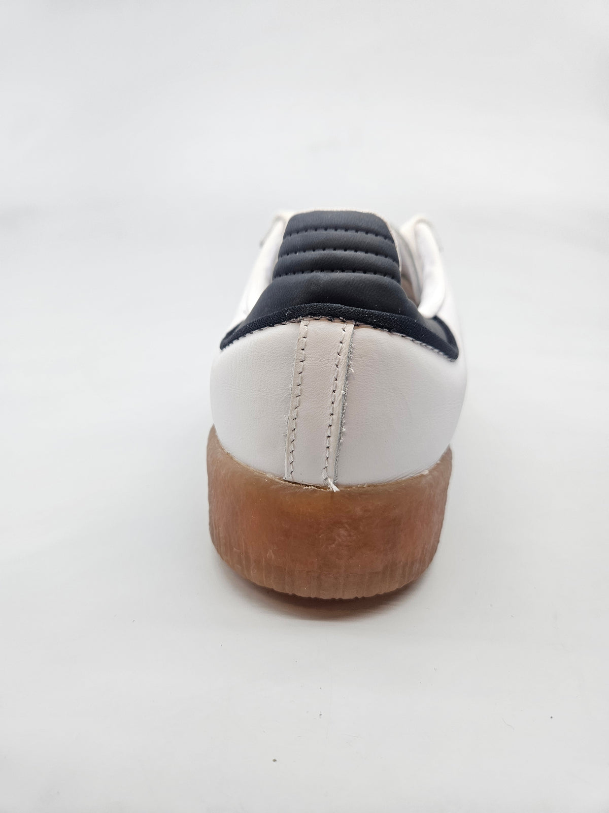 ADIDAS NOVI ORIGINAL PATIKI BR 39