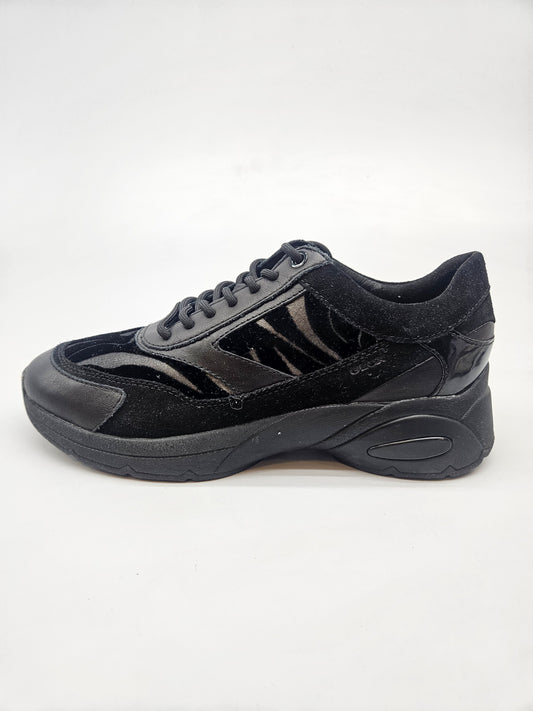 GEOX NOVI ORIGINAL PATIKI BR 38