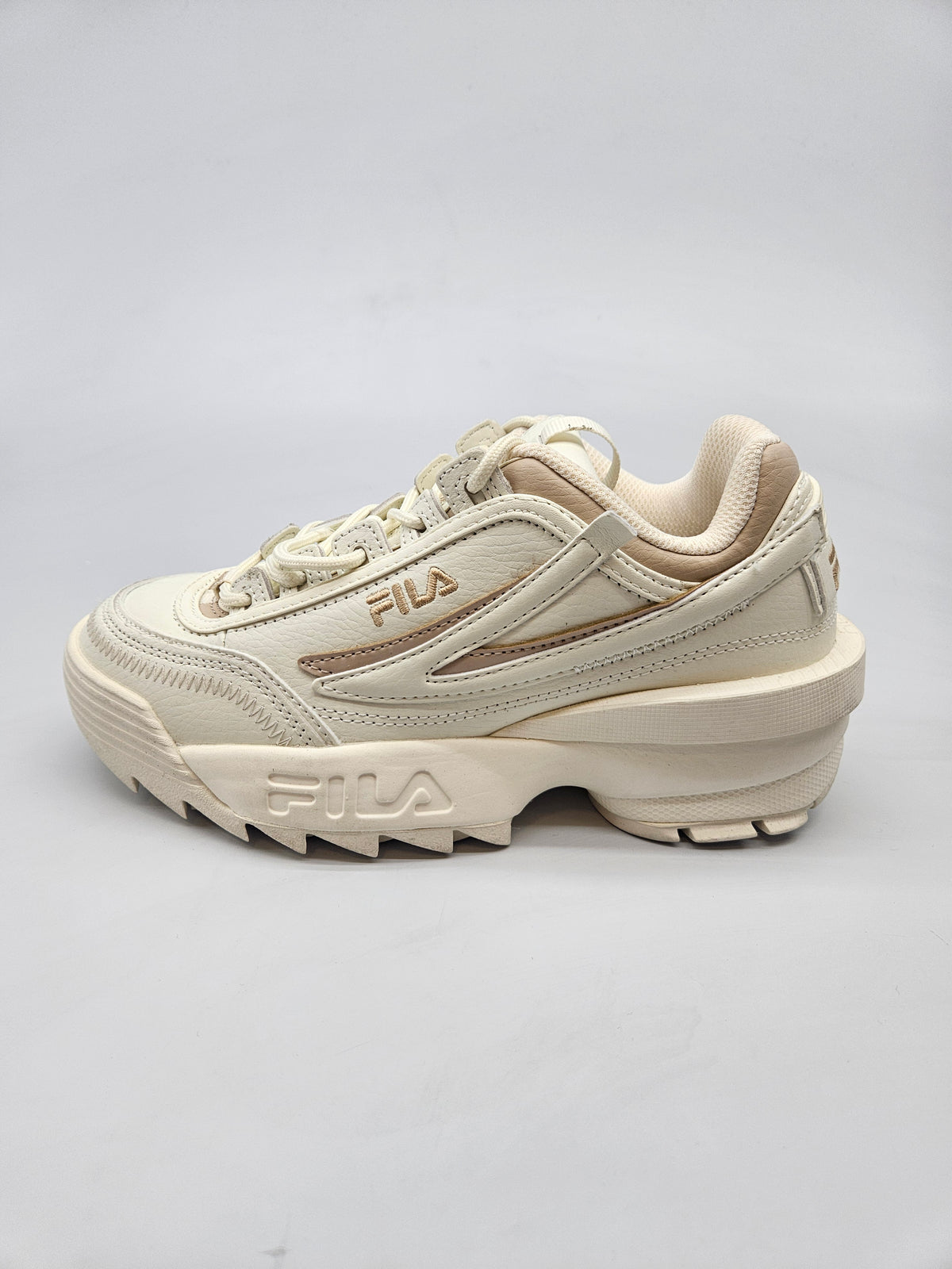 FILA NOVI ORIGINAL PATIKI BR 38