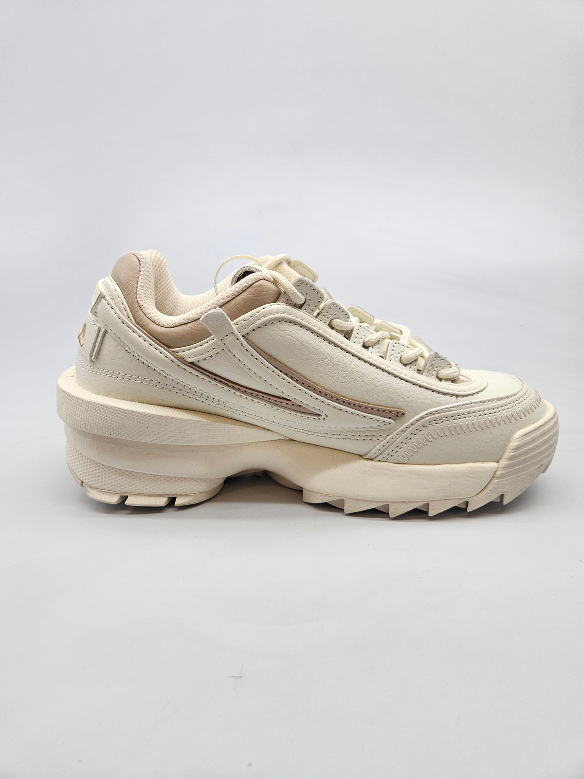 FILA NOVI ORIGINAL PATIKI BR 38