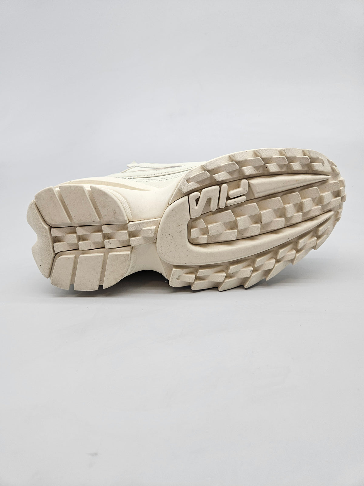 FILA NOVI ORIGINAL PATIKI BR 38