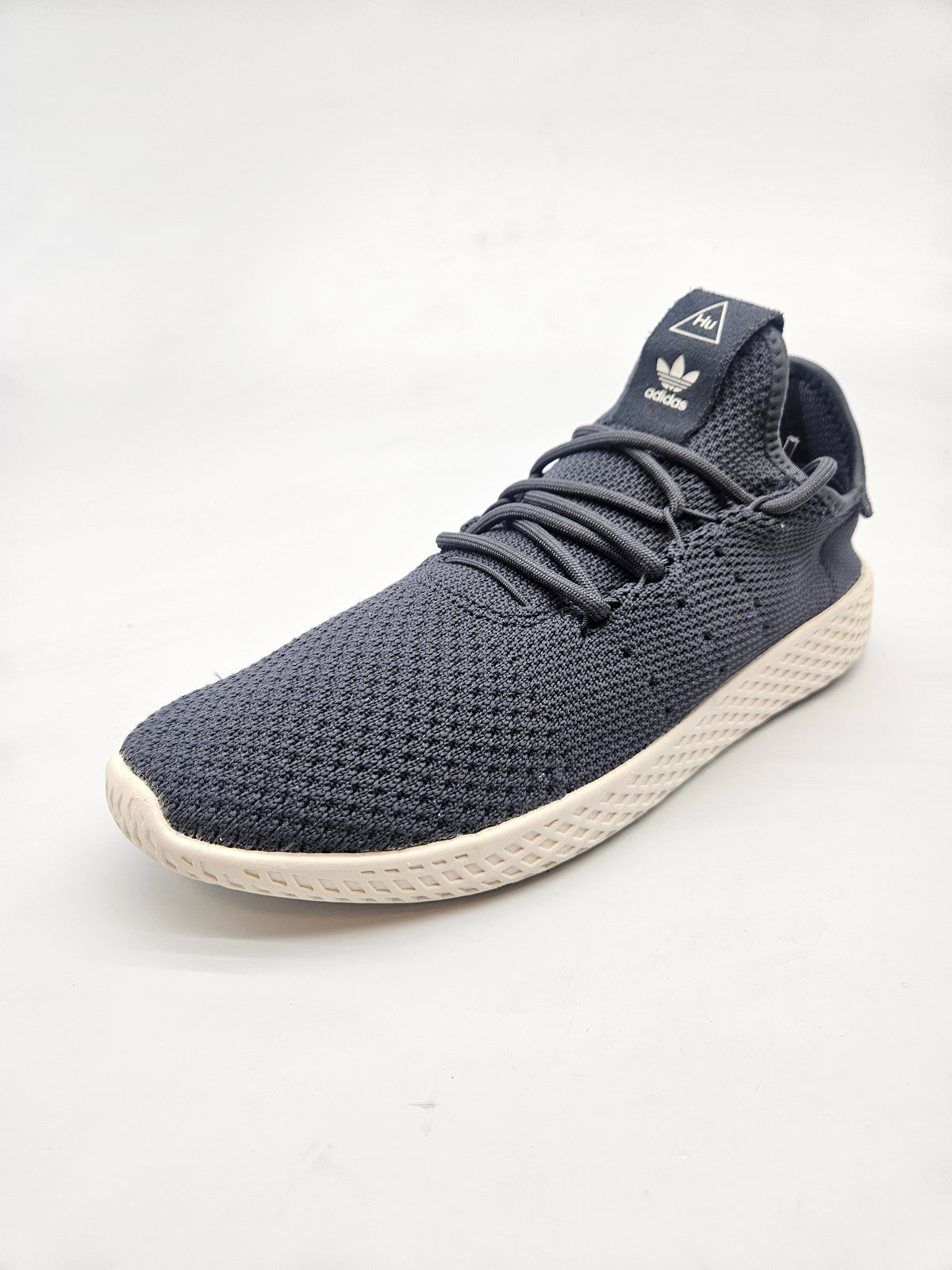 ADIDAS NOVI ORIGINAL PATIKI BR 41