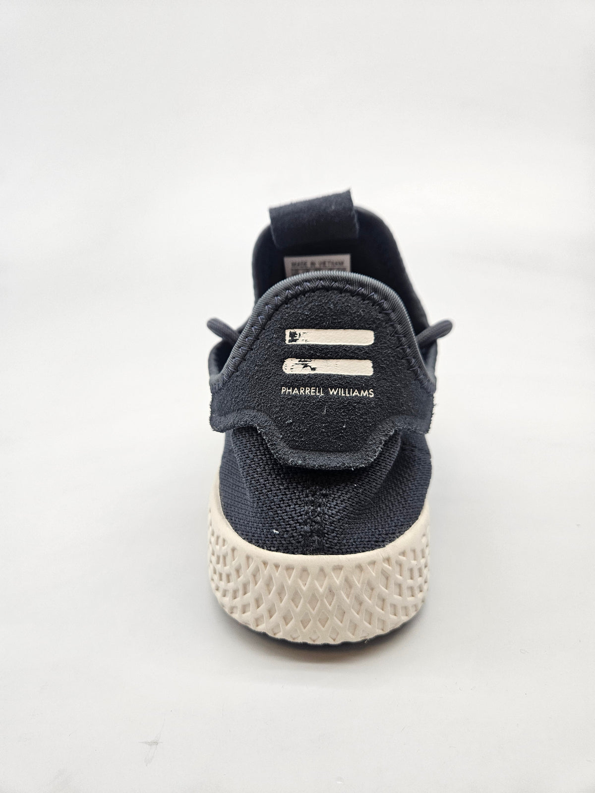 ADIDAS NOVI ORIGINAL PATIKI BR 41