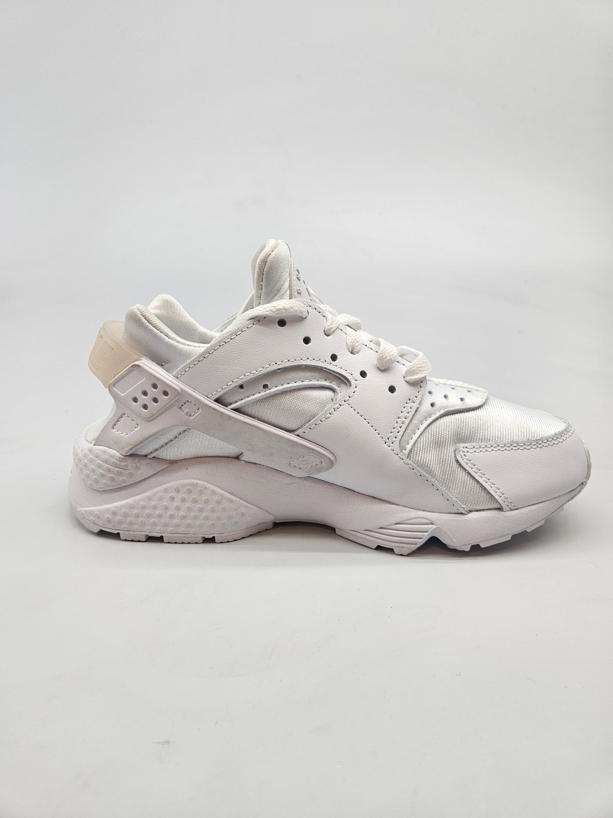 NIKE NOVI ORIGINAL PATIKI BR 36