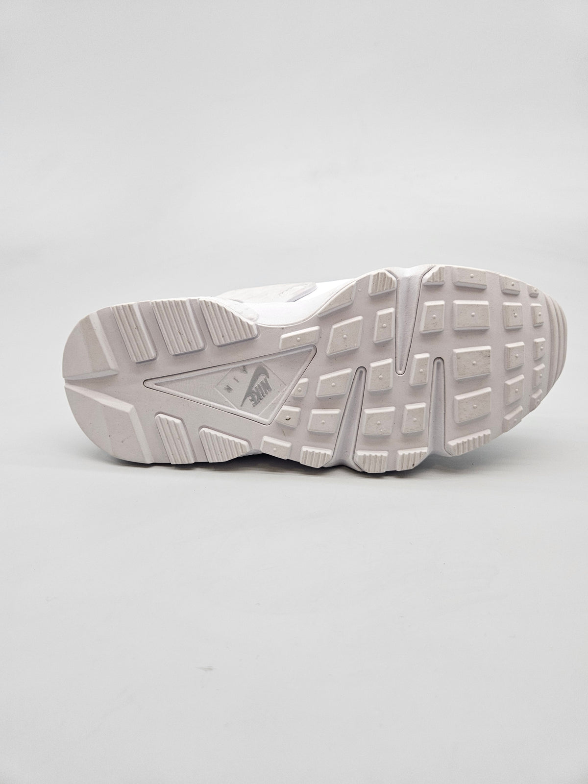 NIKE NOVI ORIGINAL PATIKI BR 36