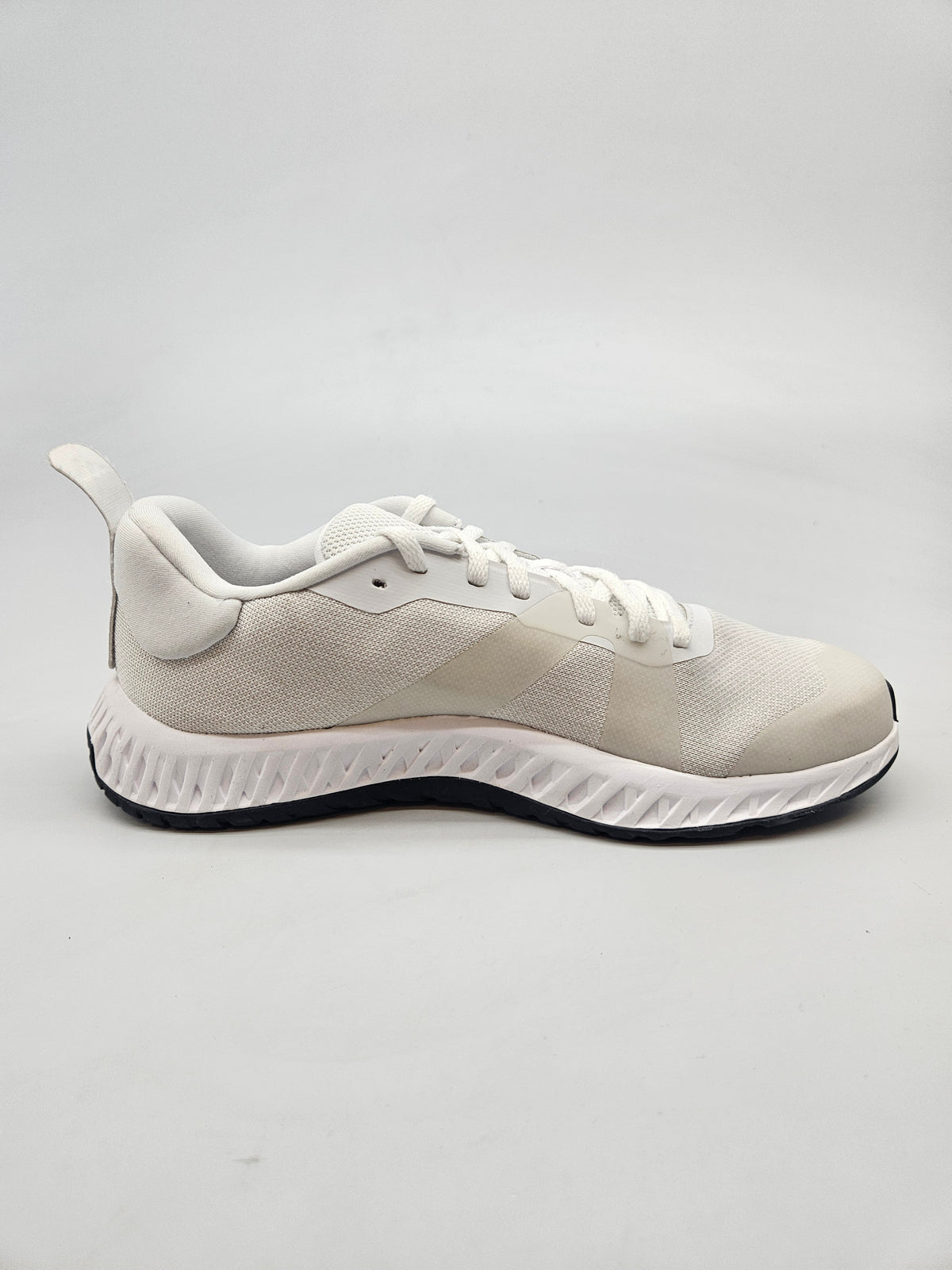 ADIDAS NOVI ORIGINAL PATIKI BR 37